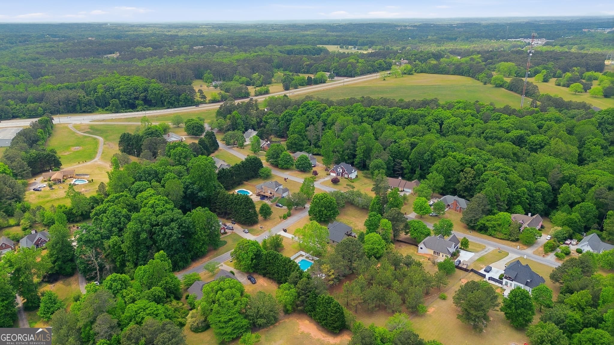 3 bedroom, 4 bathroom, 3,460 sq ft single family residence for sale at 2015 Wood Valley Drive, Loganville, GA 30052 — photo 7