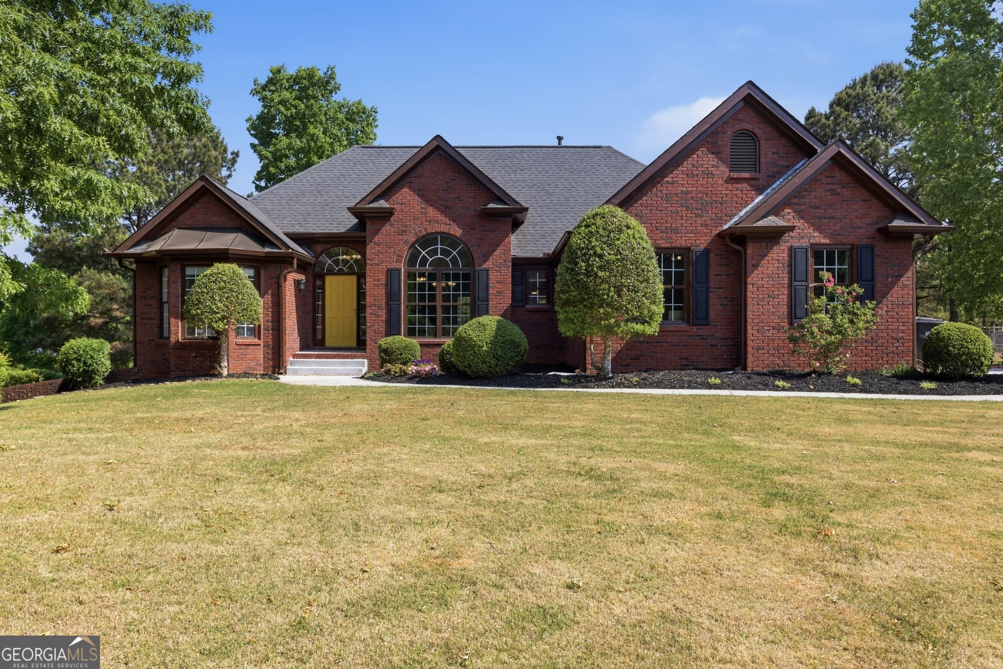 3 bedroom, 4 bathroom, 3,460 sq ft single family residence for sale at 2015 Wood Valley Drive, Loganville, GA 30052 — photo 1 of 88