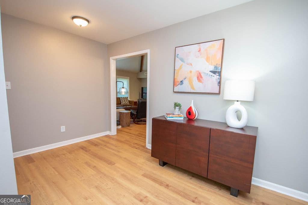 3 bedroom, 2 bathroom, 1,688 sq ft single family residence for rent at 103 Burnham Rise FURNISHED, Peachtree City, GA 30269 for $3,950 a month — photo 8