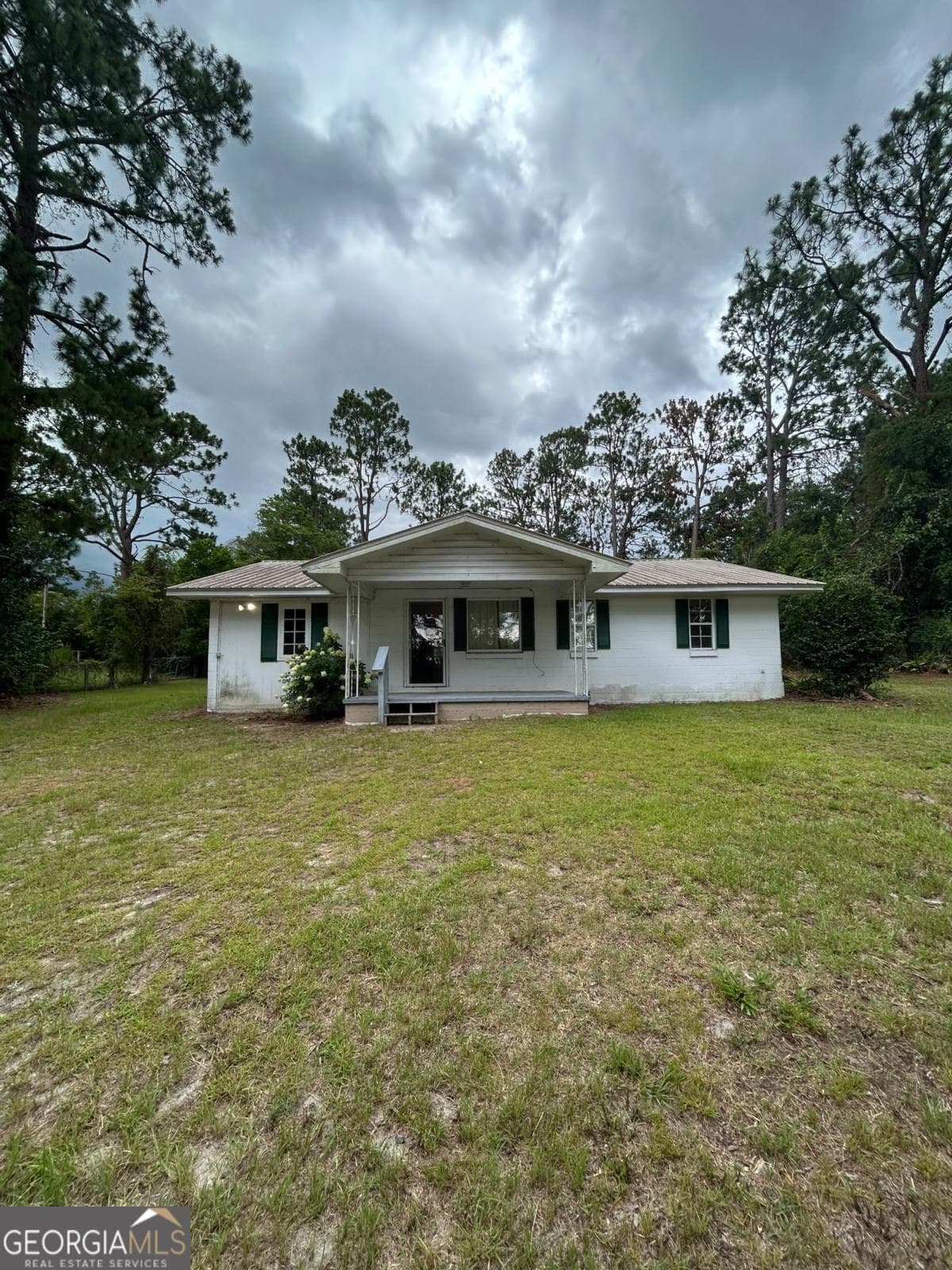 4 bedroom, 2 bathroom, 1,408 sq ft single family residence sold at 612 Prosperity Drive, Swainsboro, GA 30401