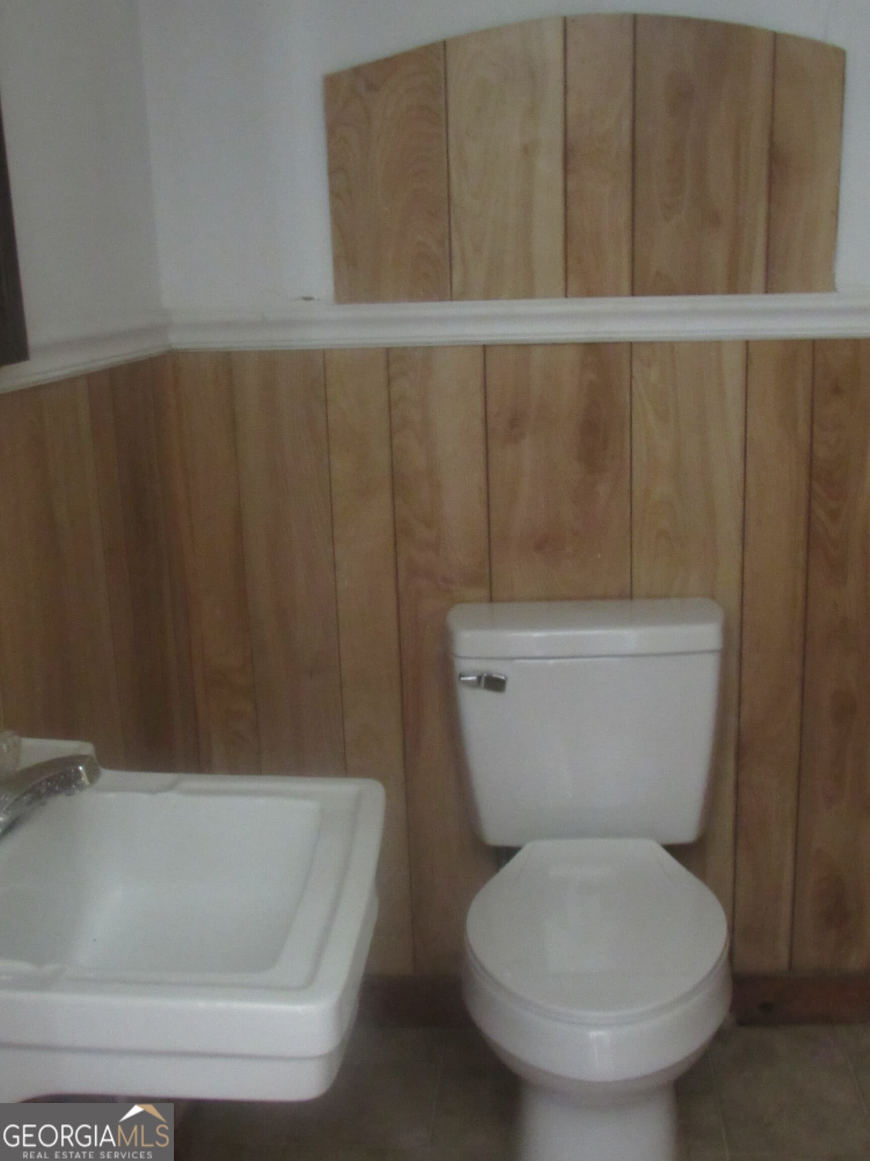 1 bedroom, 2 bathroom, 1,400 sq ft single family residence for sale at 53 Duhart Street, Eastman, GA 31023 — photo 8