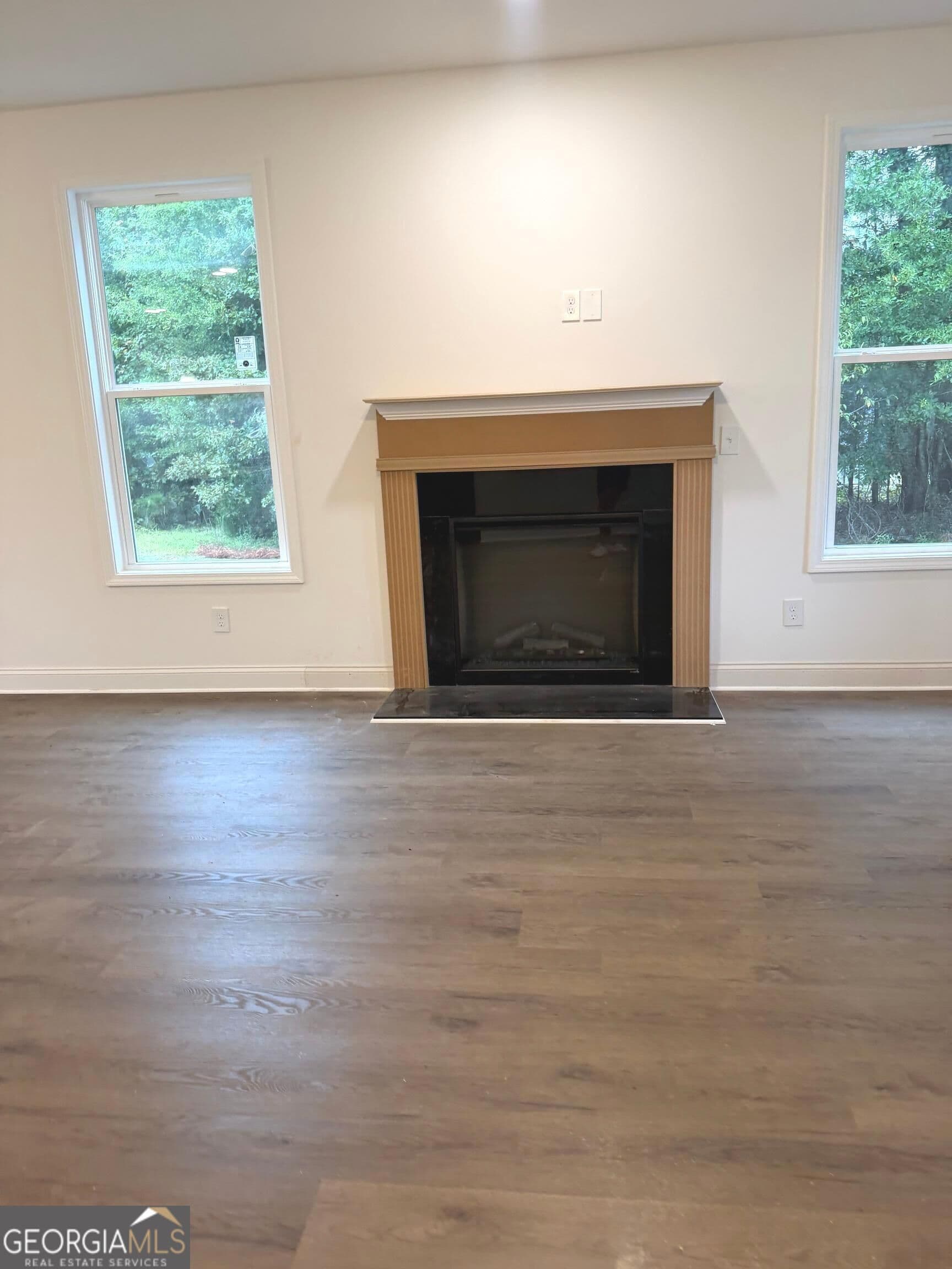 4 bedroom, 3.5 bathroom, 2,672 sq ft single family residence for sale at 75 Oak Road, Locust Grove, GA 30248 — photo 8
