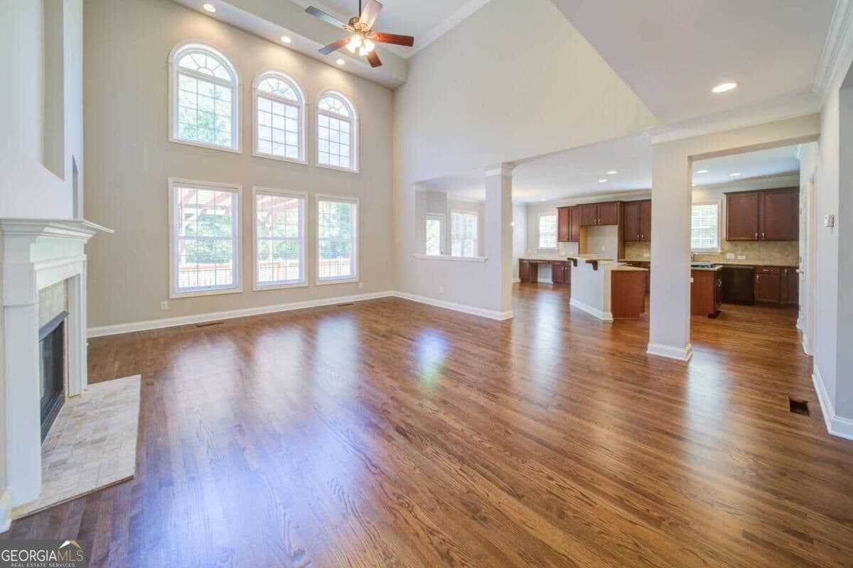 6 bedroom, 4.5 bathroom, 5,300 sq ft single family residence for sale at 5660 Cascade Trail, Cumming, GA 30040 — photo 8