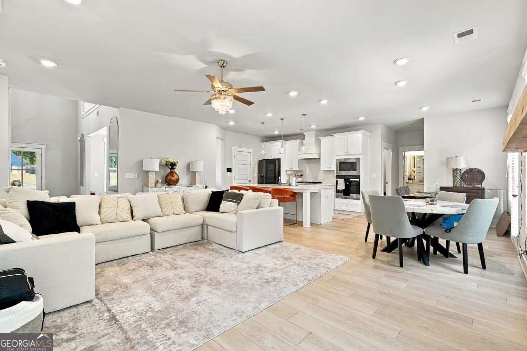 6 bedroom, 5 bathroom single family residence for sale at 6 SLICK Court SLICK CT, Senoia, GA 30276 — photo 4