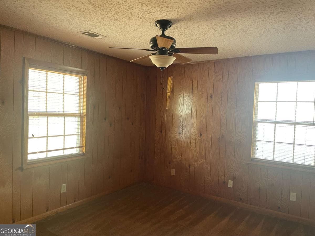2 bedroom, 2 bathroom, 1,140 sq ft single family residence for sale at 109 Lincoln Drive, Glennville, GA 30427 — photo 8
