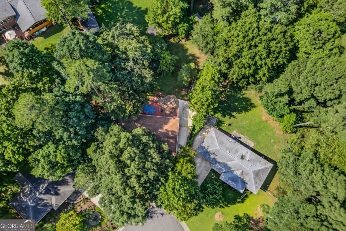 2 bedroom, 2 bathroom, 1,219 sq ft single family residence for sale at 2840 Locksley Court, Tucker, GA 30084 — photo 2
