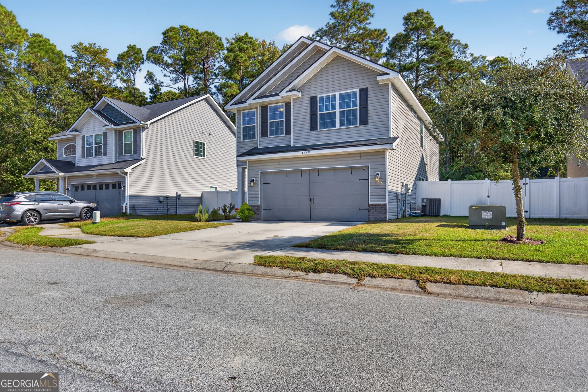 3 bedroom, 2.5 bathroom, 2,050 sq ft single family residence for sale at 1249 Cypress Fall Circle, Hinesville, GA 31313 — photo 7