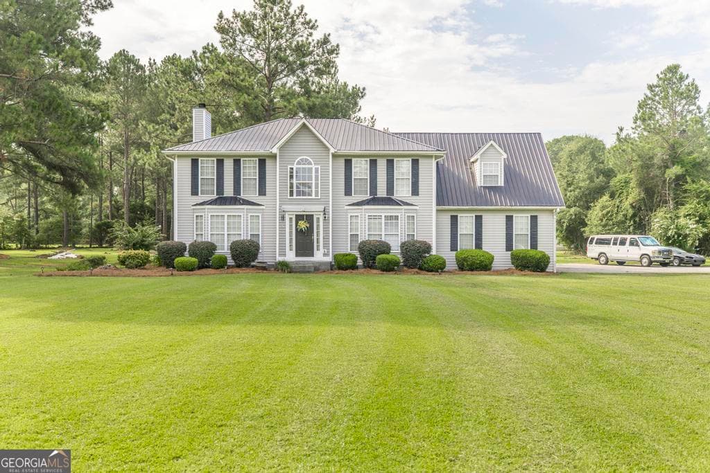 4 bedroom, 2.5 bathroom, 2,454 sq ft single family residence for sale at 300 Saddle Creek Drive, Cordele, GA 31015