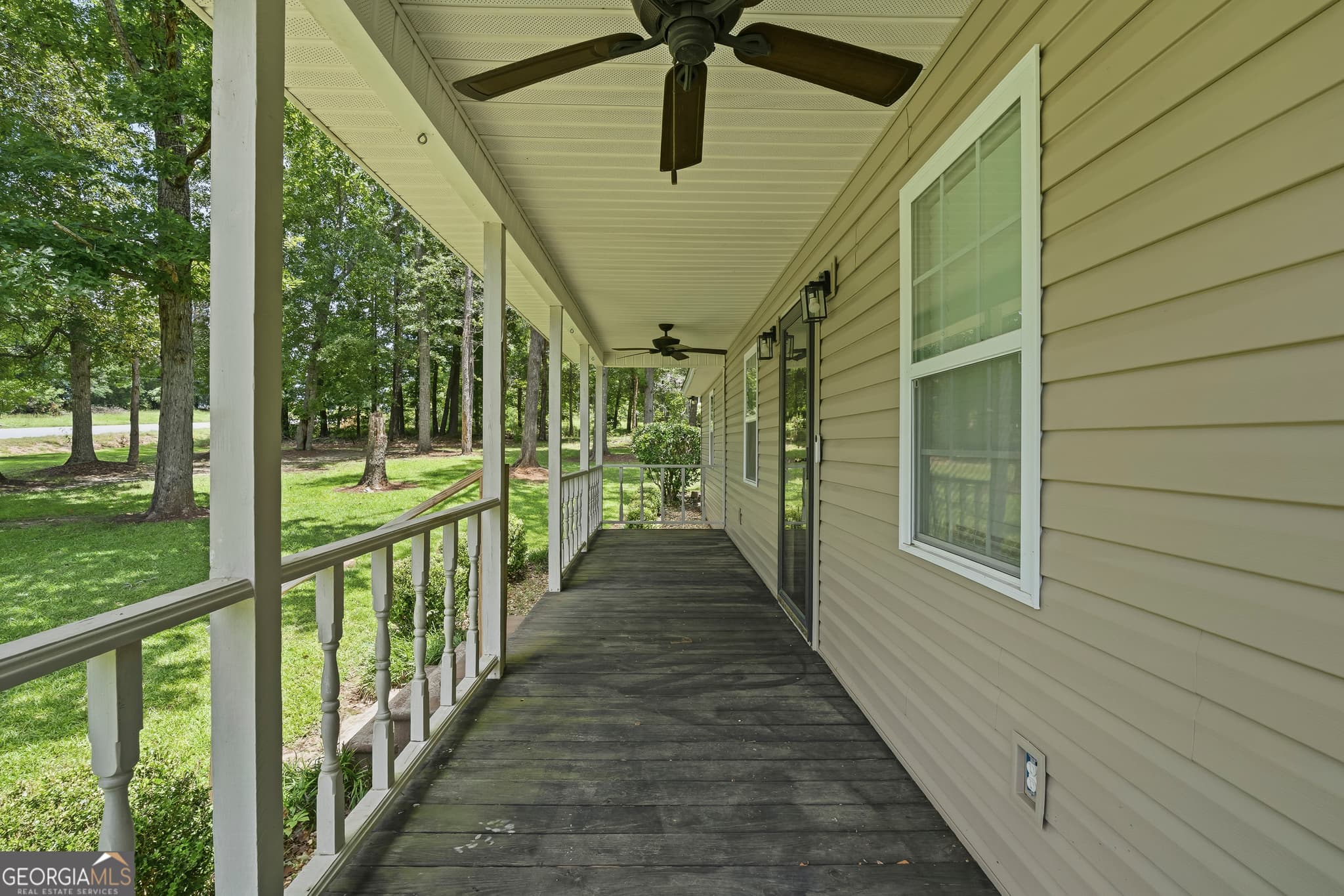 3 bedroom, 2 bathroom, 1,380 sq ft single family residence for sale at 3032 Us Highway 80, Dublin, GA 31021 — photo 6