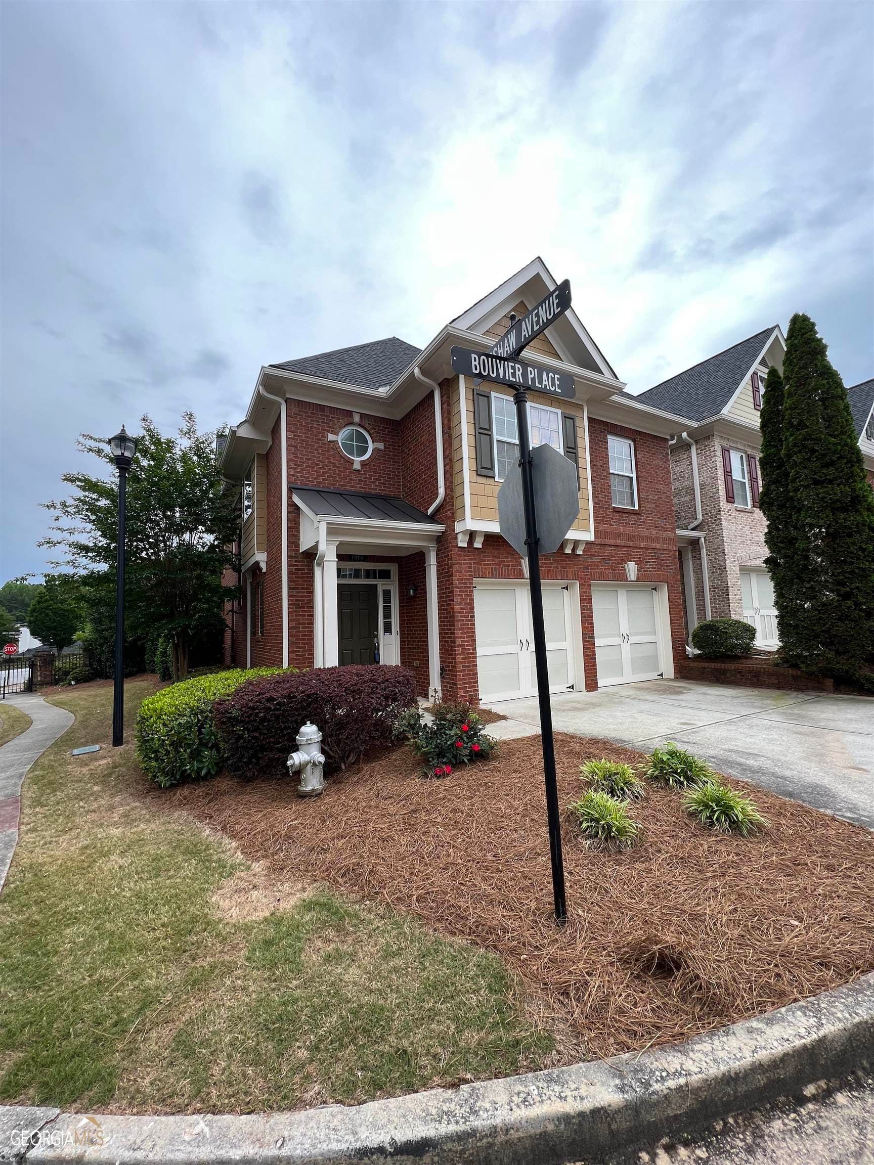 3 bedroom, 2.5 bathroom, 2,265 sq ft townhouse for rent at 1516 Bouvier Place, Lawrenceville, GA 30043 for $2,795 a month — photo 4