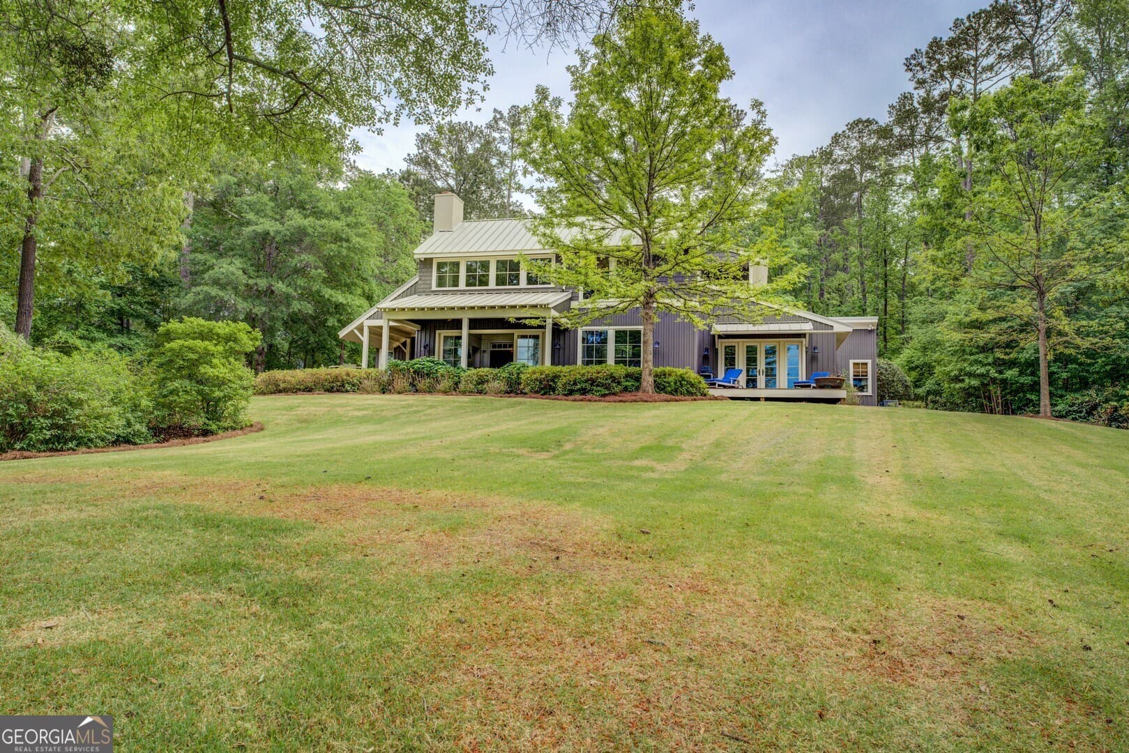 6 bedroom, 5.5 bathroom, 3,900 sq ft single family residence for sale at 172 Tater Hill Road, Jackson, GA 30233 — photo 2