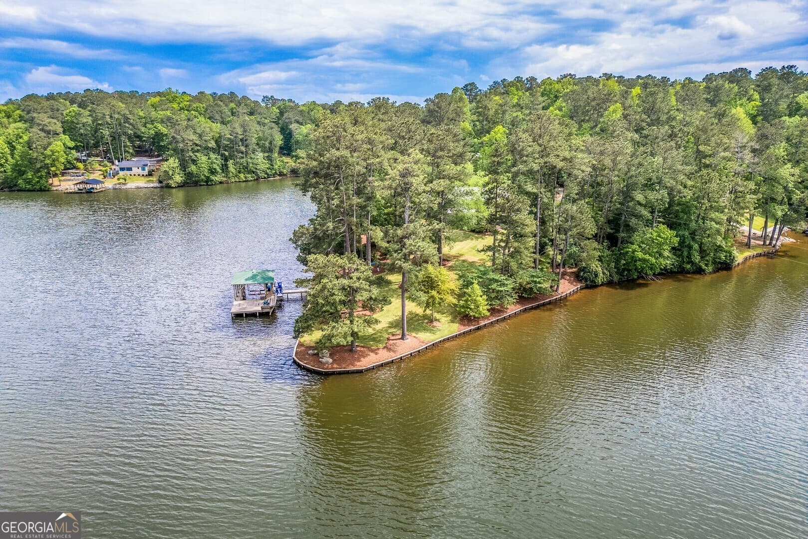 6 bedroom, 5.5 bathroom, 3,900 sq ft single family residence for sale at 172 Tater Hill Road, Jackson, GA 30233
