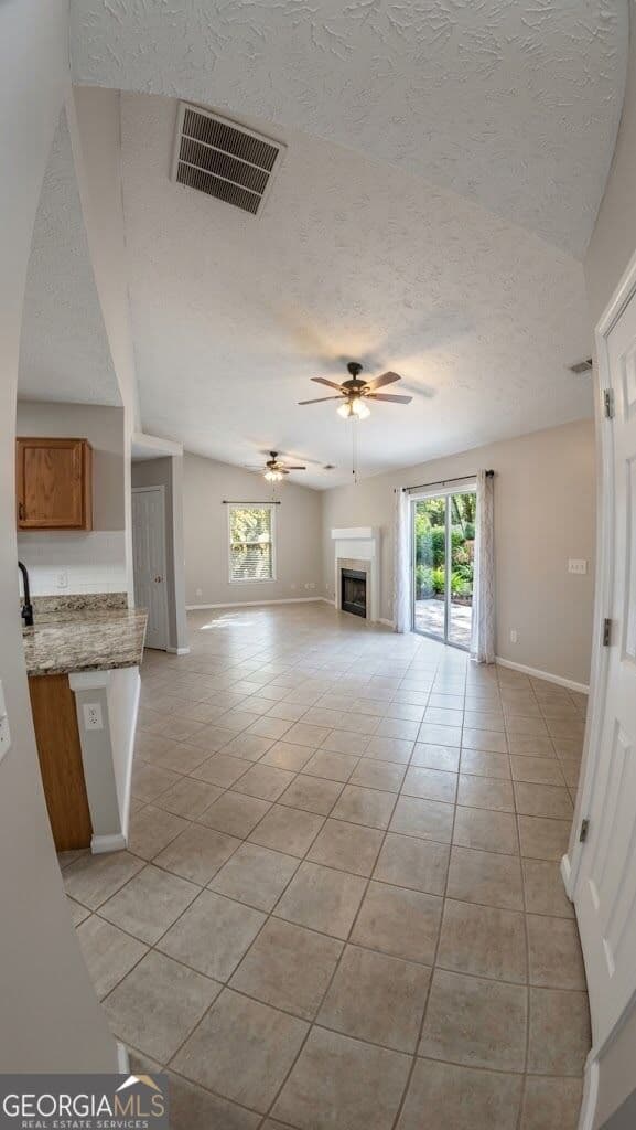 2 bedroom, 2 bathroom, 871 sq ft single family residence for rent at 1175 Britley Park Lane, Woodstock, GA 30189 for $1,795 a month — photo 6