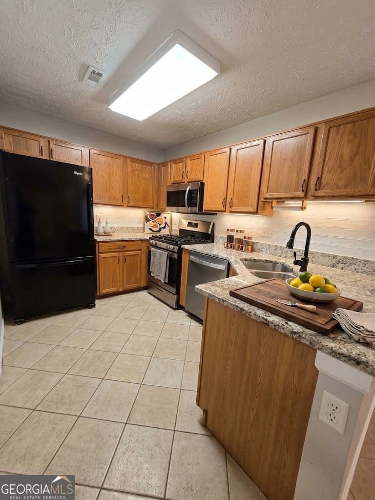 2 bedroom, 2 bathroom, 871 sq ft single family residence for rent at 1175 Britley Park Lane, Woodstock, GA 30189 for $1,795 a month — photo 7