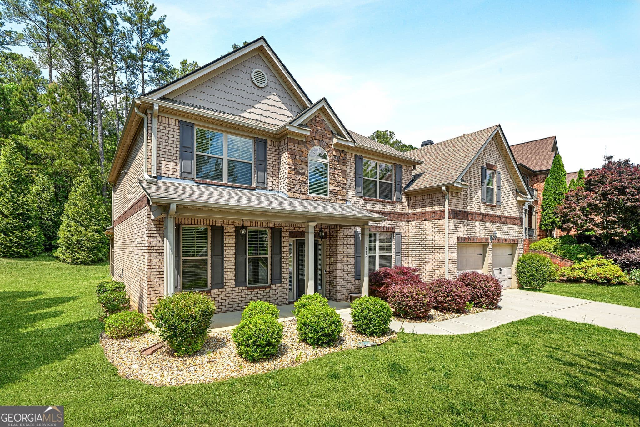 5 bedroom, 5.5 bathroom, 3,800 sq ft single family residence for sale at 882 Nestling Drive, Lawrenceville, GA 30045 — photo 3