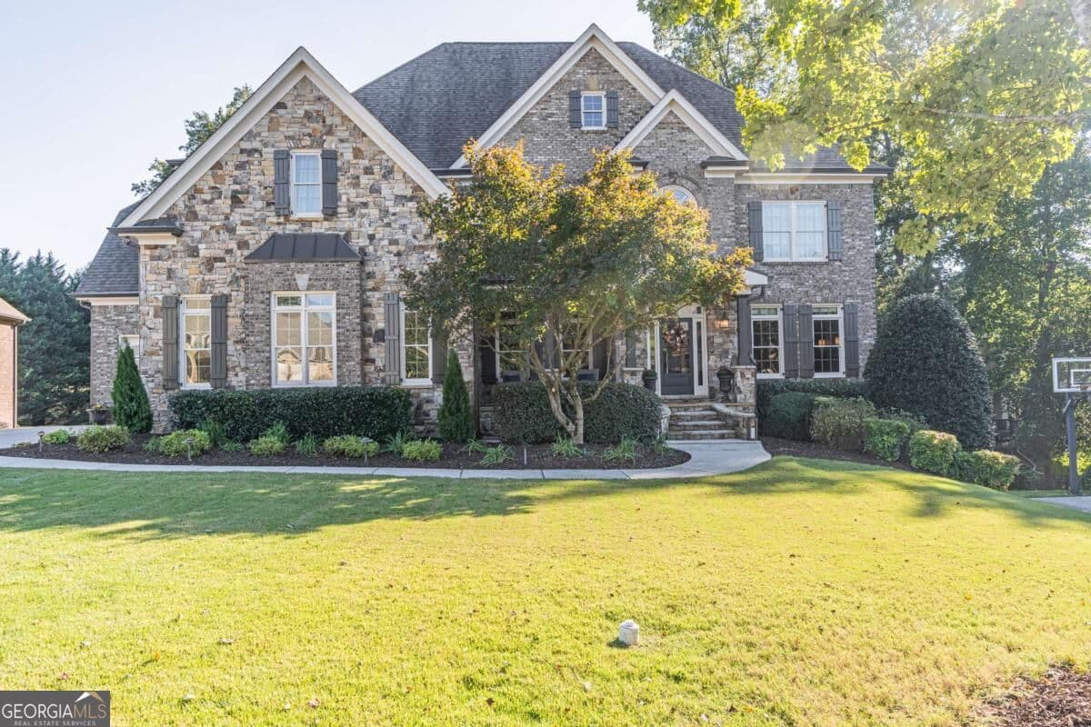 5 bedroom, 5 bathroom, 5,252 sq ft single family residence for sale at 2549 Sagebrush Trail, Buford, GA 30519 — photo 1 of 71