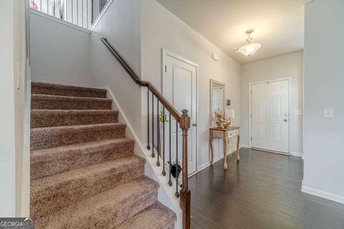 5 bedroom, 3 bathroom, 3,096 sq ft single family residence for sale at 3072 Lowell Road, Bethlehem, GA 30620 — photo 8