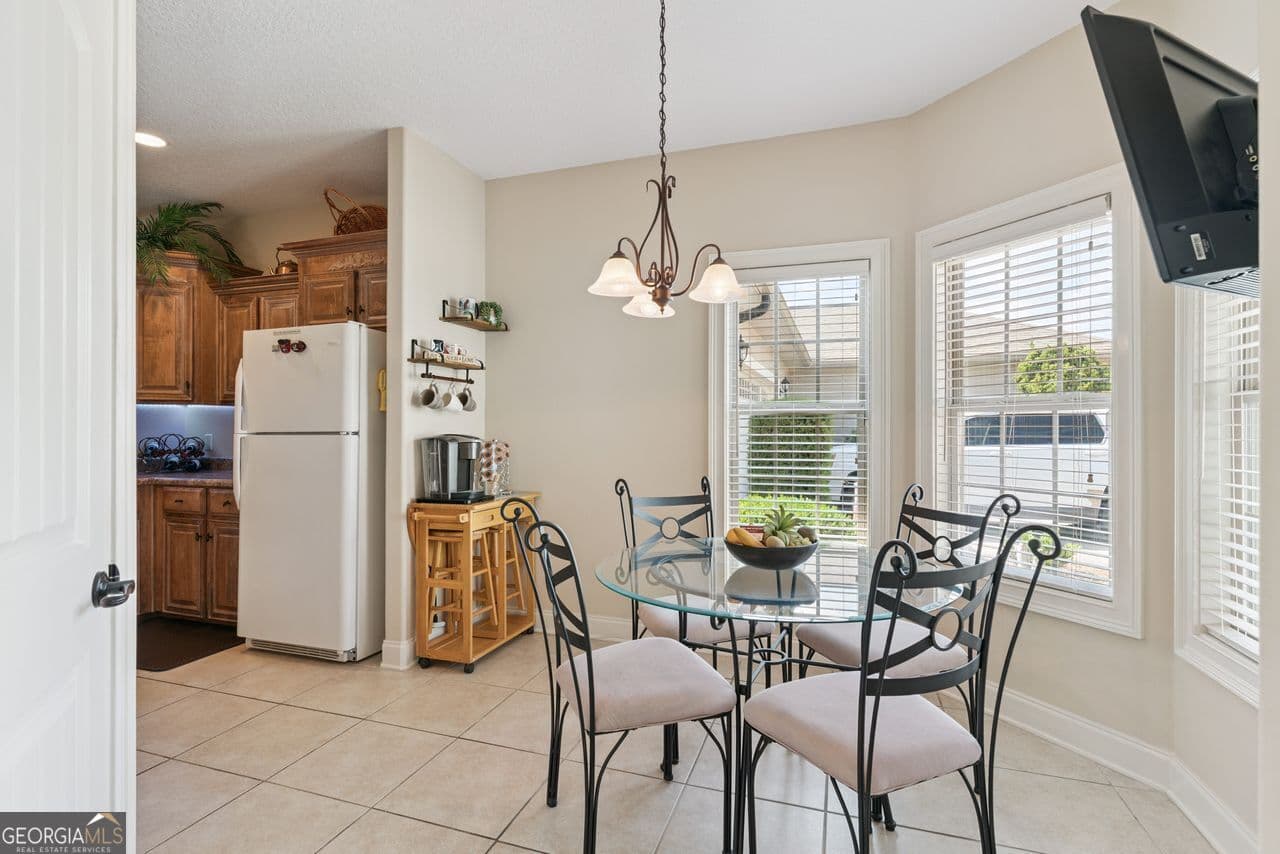 3 bedroom, 2.5 bathroom, 1,900 sq ft condominium for sale at 152 Villa Road, Brunswick, GA 31525 — photo 4