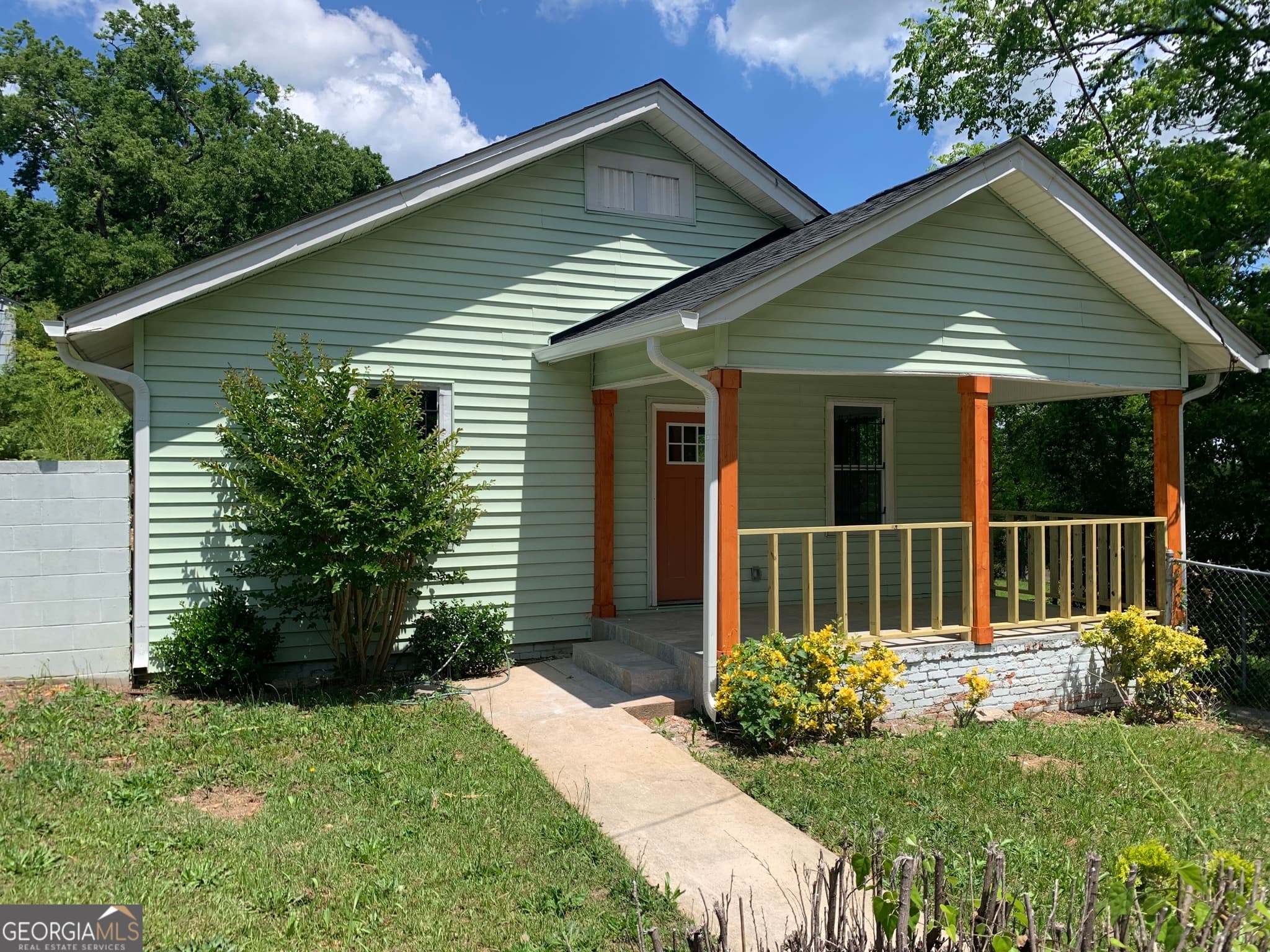 3 bedroom, 2 bathroom, 1,466 sq ft single family residence for rent at 747 Harrold Street, Macon, GA 31201 for $1,300 a month