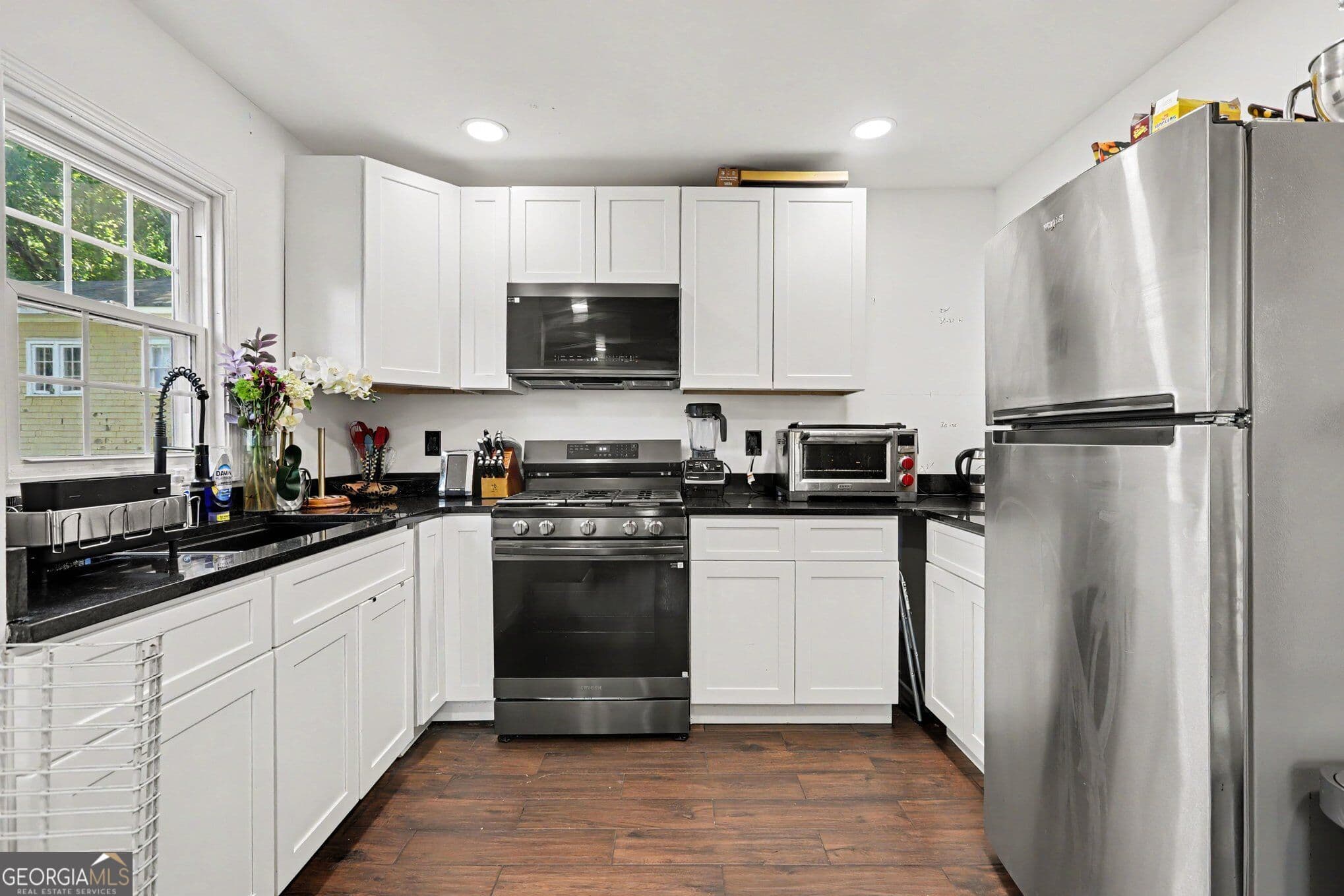 4 bedroom, 2 bathroom, 1,880 sq ft townhouse for sale at 1251 Monroe Drive, Atlanta, GA 30306 — photo 3