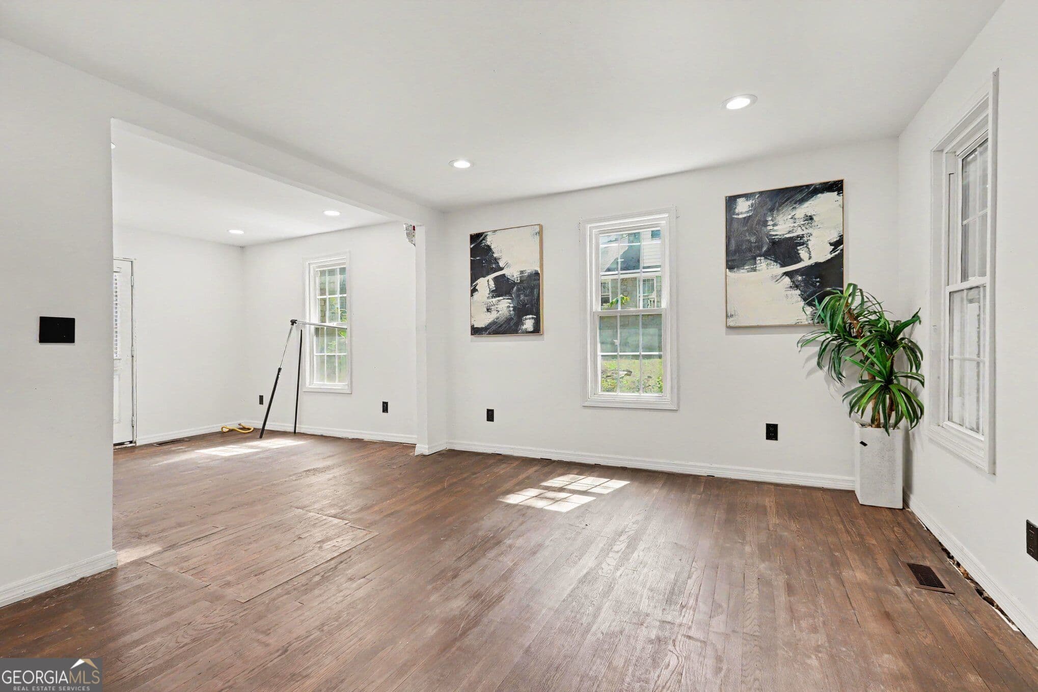 4 bedroom, 2 bathroom, 1,880 sq ft townhouse for sale at 1251 Monroe Drive, Atlanta, GA 30306 — photo 4