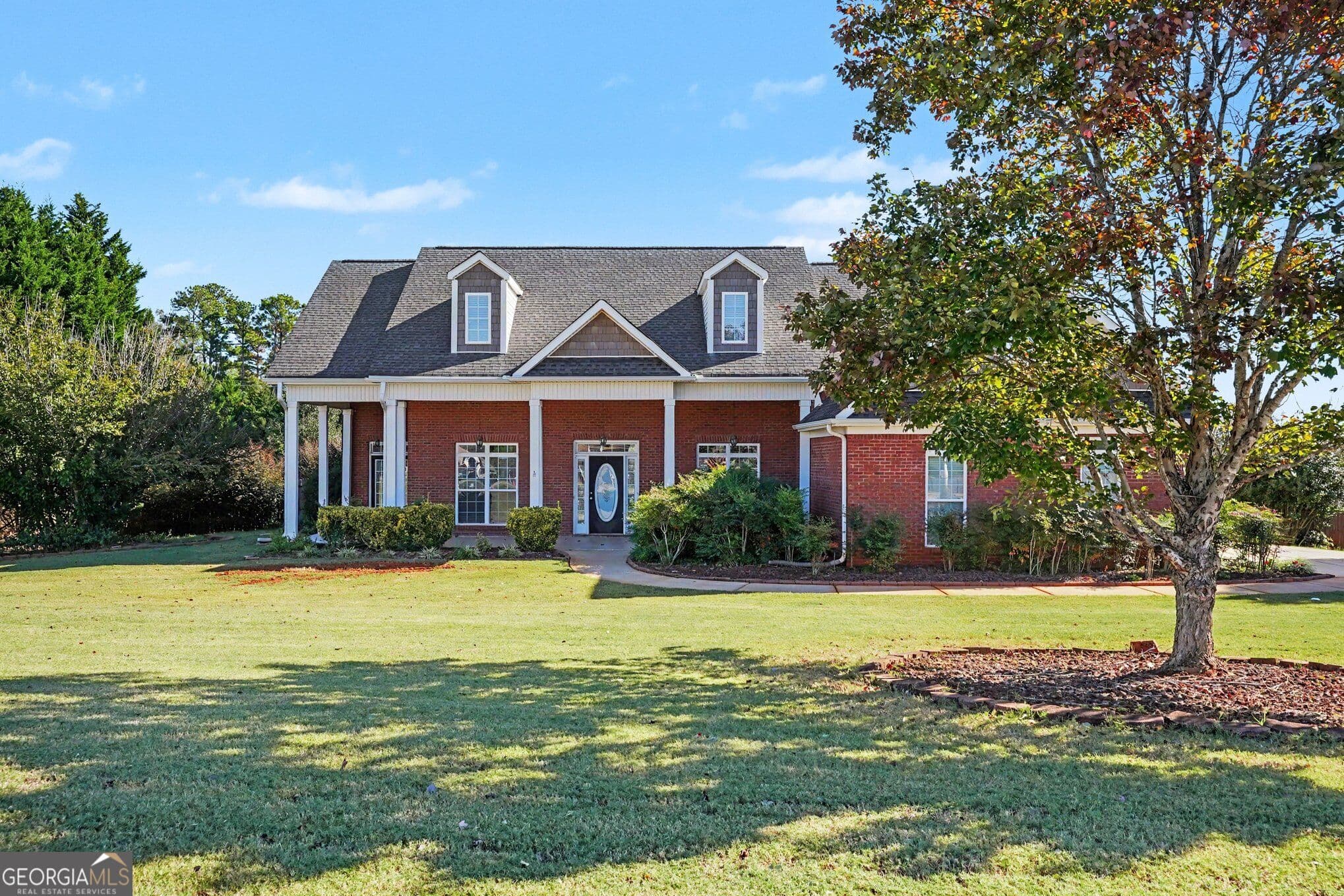 3 bedroom, 2.5 bathroom, 2,223 sq ft single family residence for sale at 70 Austin Drive, Williamson, GA 30292