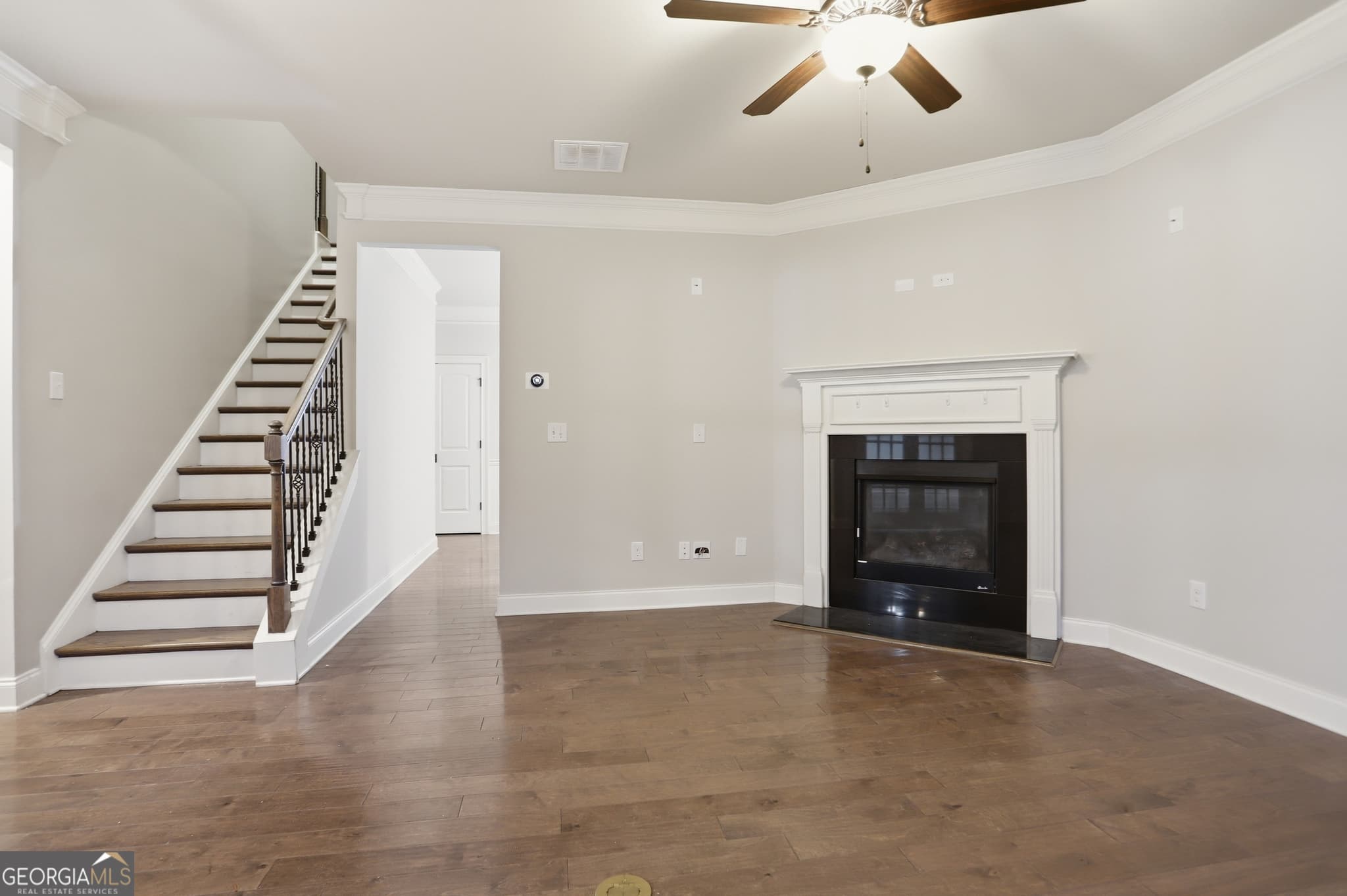 4 bedroom, 3 bathroom, 2,104 sq ft single family residence for sale at 4681 Sweetwater Avenue, Powder Springs, GA 30127 — photo 3