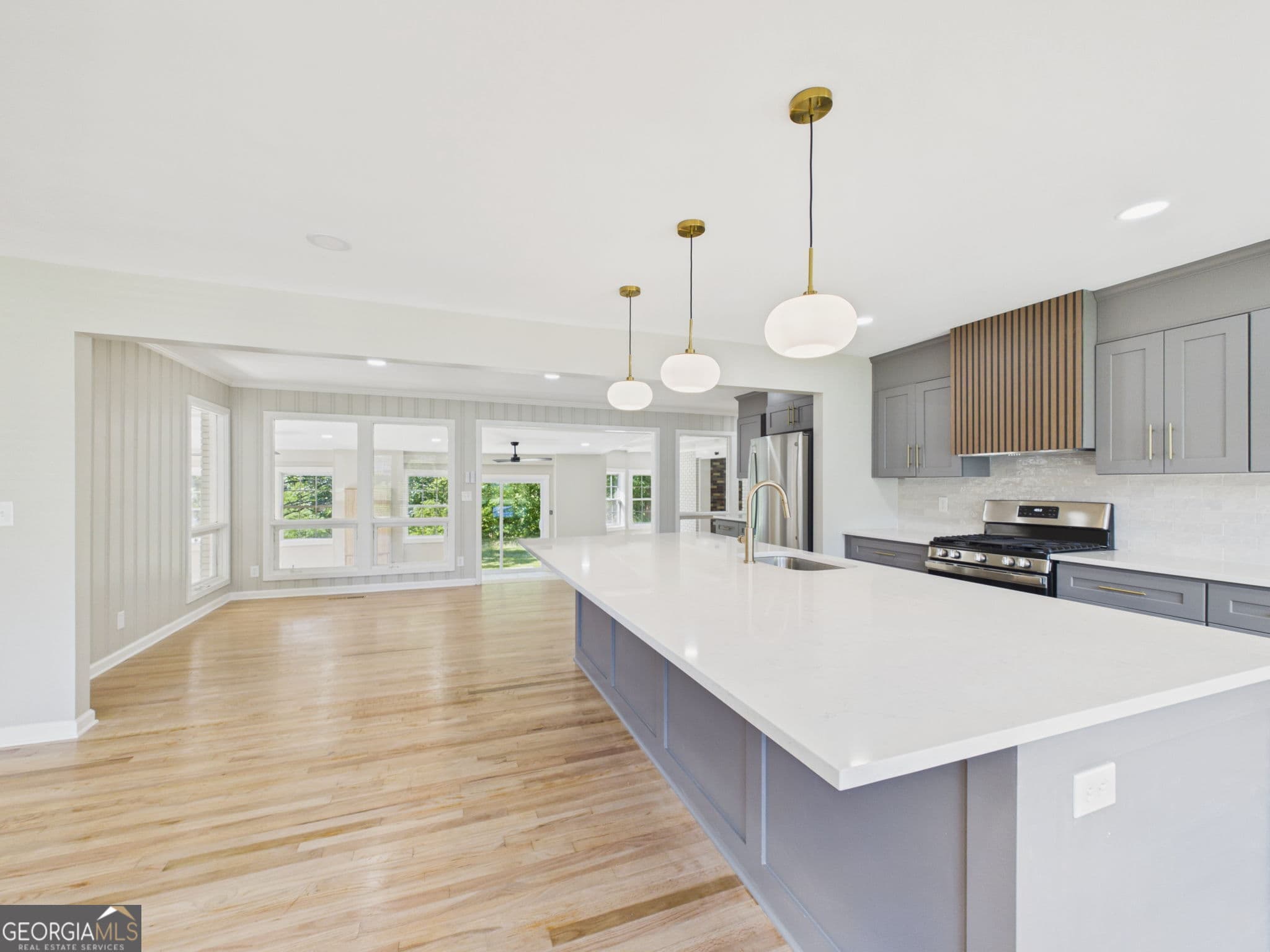 3 bedroom, 2.5 bathroom, 2,738 sq ft single family residence for sale at 4546 Graydon Court, Columbus, GA 31903 — photo 6
