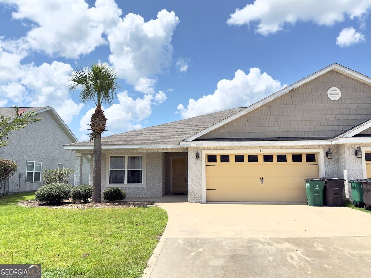 3 bedroom, 2 bathroom, 1,322 sq ft duplex for rent at 15 Fox Path, St. Marys, GA 31558 for $1,795 a month — photo 1 of 1