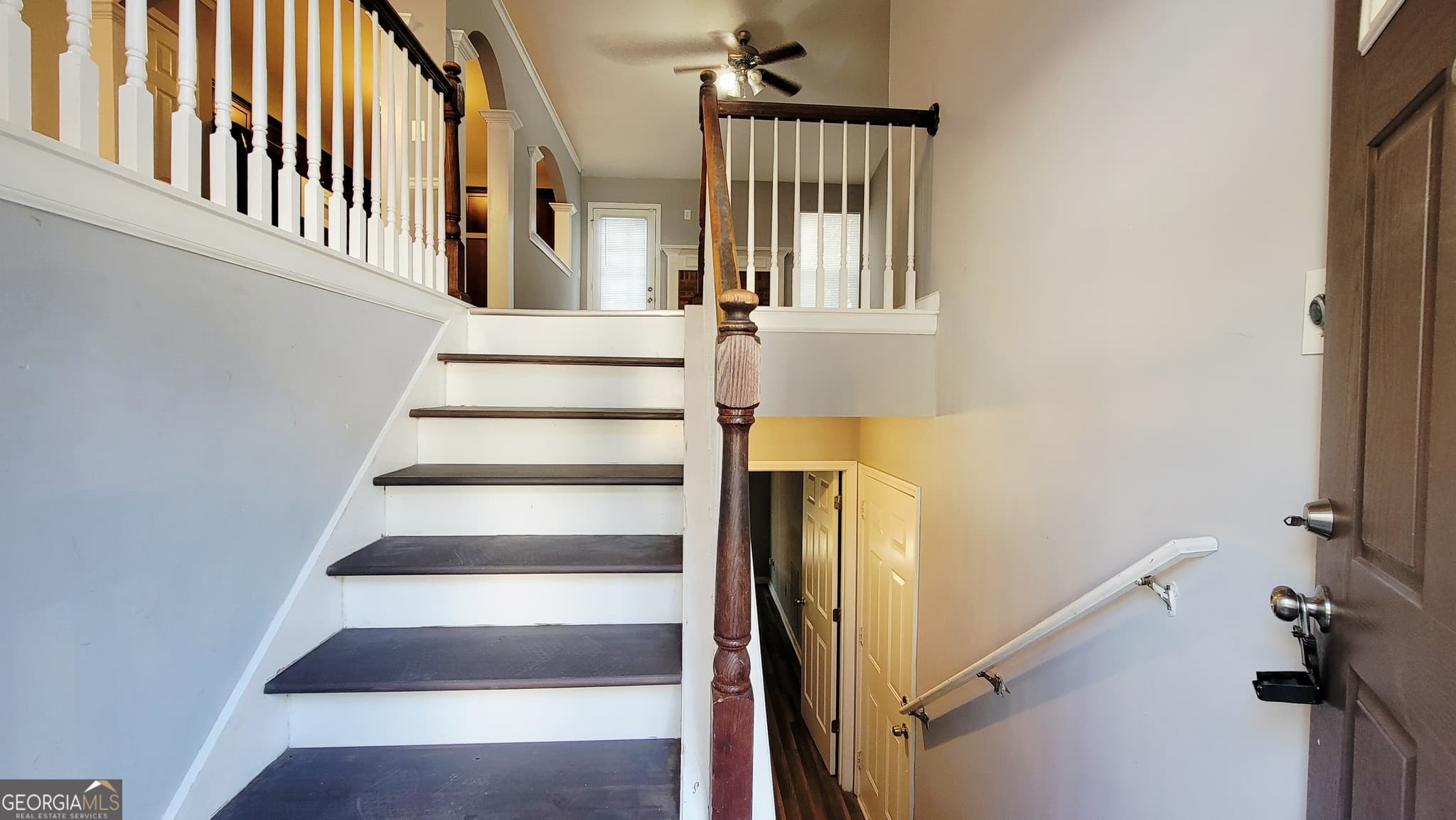 4 bedroom, 3 bathroom, 1,704 sq ft single family residence for sale at 570 Sycamore Drive, Jonesboro, GA 30238 — photo 6