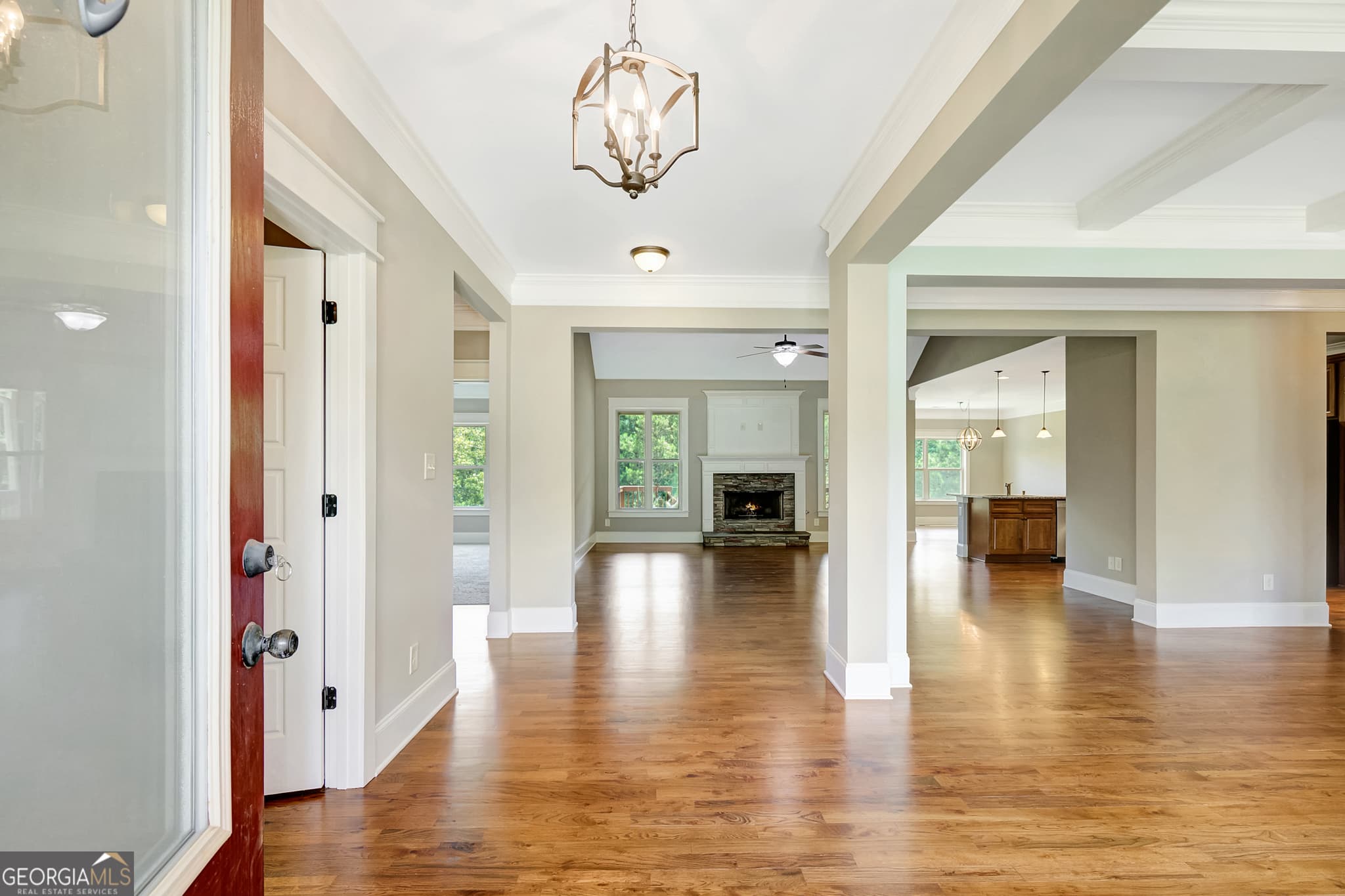 4 bedroom, 3.5 bathroom, 3,331 sq ft single family residence for sale at 137 Kenmare Row, Tyrone, GA 30290 — photo 3