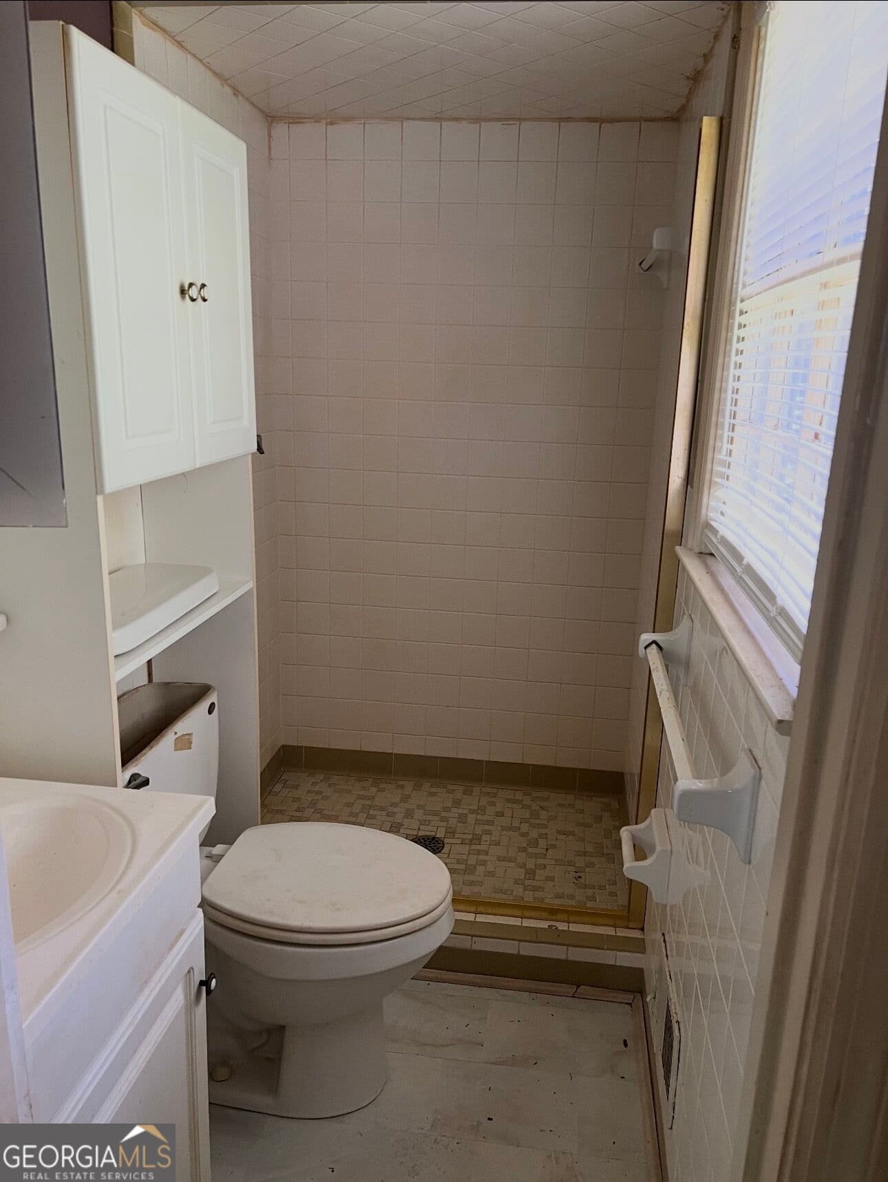 3 bedroom, 2 bathroom, 1,499 sq ft single family residence under contract at 1004 E 6th Avenue, Cordele, GA 31015 — photo 8
