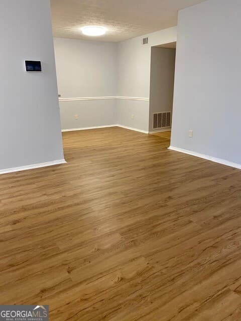 2 bedroom, 1 bathroom, 1,124 sq ft condominium for rent at 1103 Natchez Trace, Atlanta, GA 30350 for $1,500 a month — photo 7