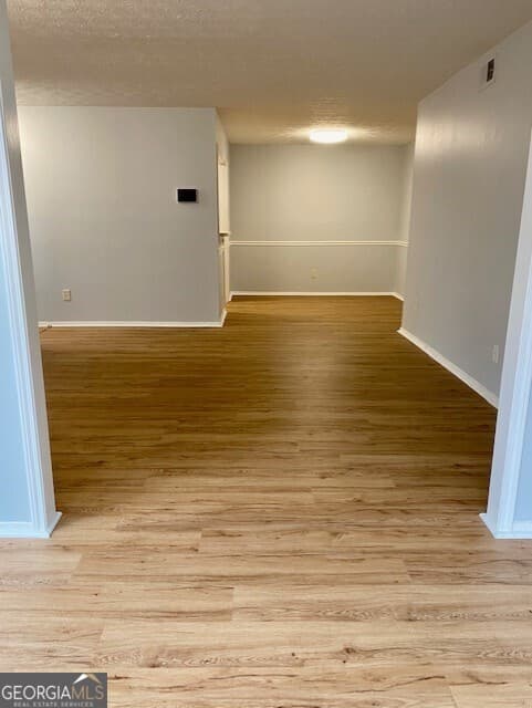 2 bedroom, 1 bathroom, 1,124 sq ft condominium for rent at 1103 Natchez Trace, Atlanta, GA 30350 for $1,500 a month — photo 9