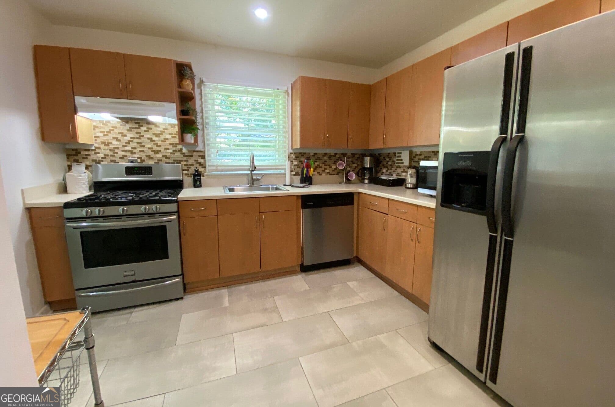 4 bedroom, 2 bathroom, 1,381 sq ft single family residence for sale at 3742 Turner Heights Drive, Decatur, GA 30032 — photo 6