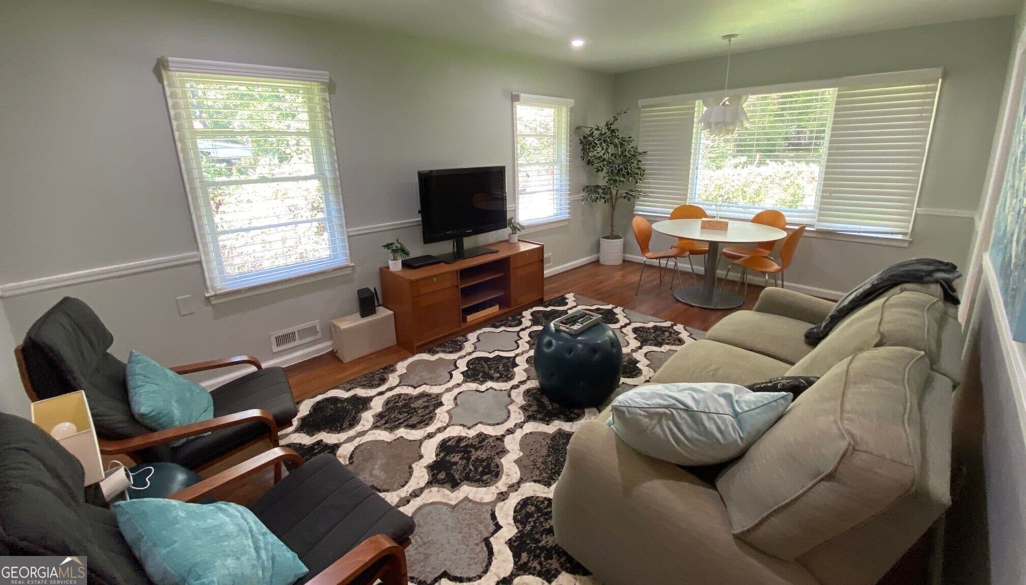 4 bedroom, 2 bathroom, 1,381 sq ft single family residence for sale at 3742 Turner Heights Drive, Decatur, GA 30032 — photo 8