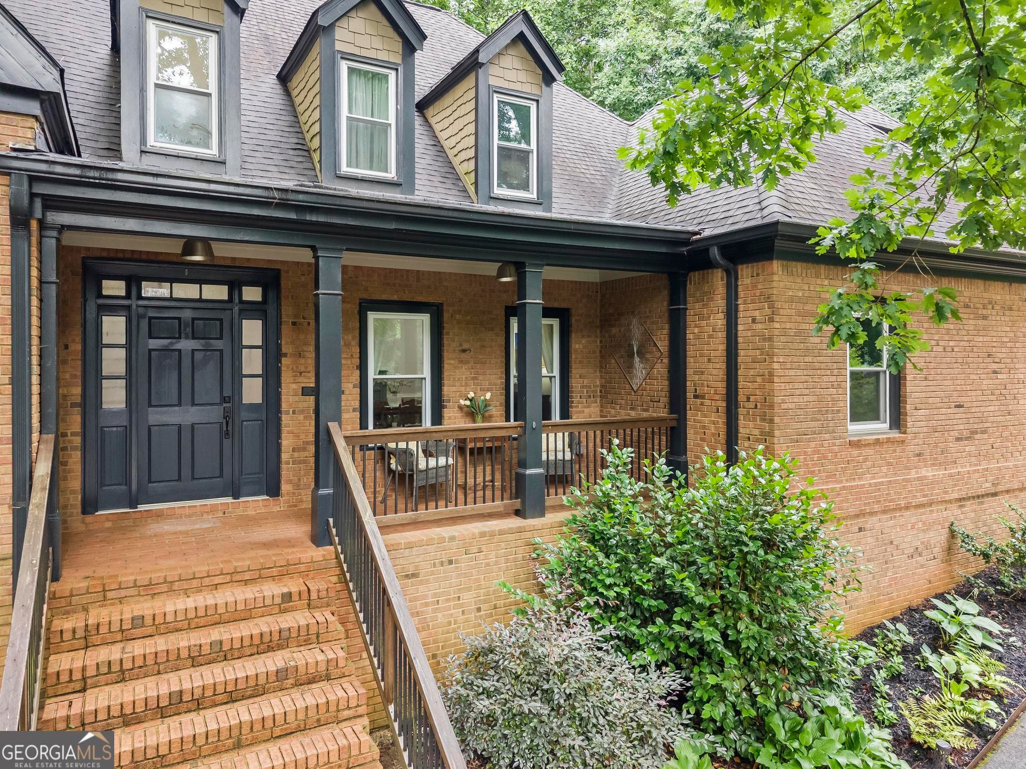5 bedroom, 4 bathroom, 4,100 sq ft single family residence for sale at 2598 Cricket Court, Marietta, GA 30064 — photo 8