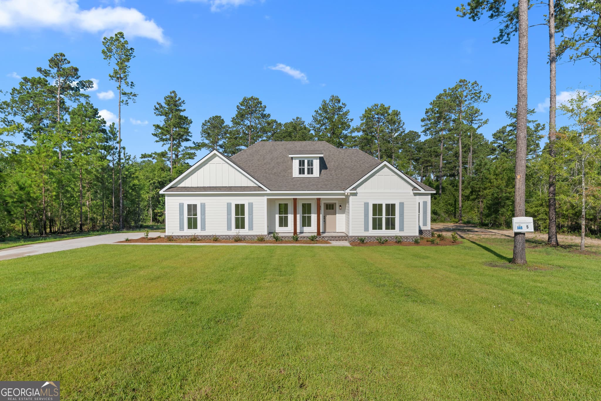 4 bedroom, 3 bathroom, 2,200 sq ft single family residence for sale at 106 Arcadia Circle LOT 5, Statesboro, GA 30458 — photo 3