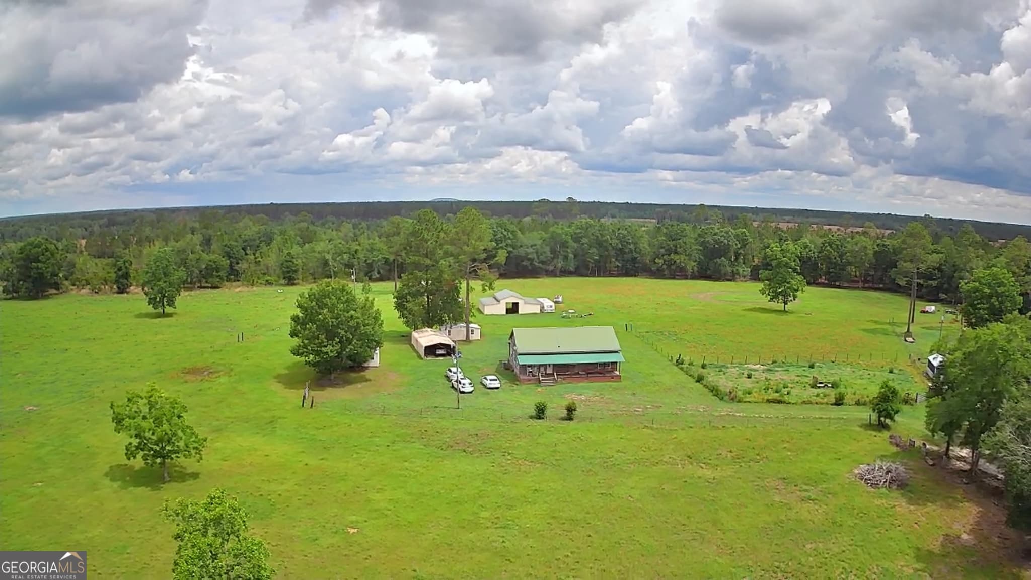 2 bedroom, 2 bathroom, 1,536 sq ft cabin,single family residence for sale at 470 Ed Harrell Road, Hortense, GA 31543