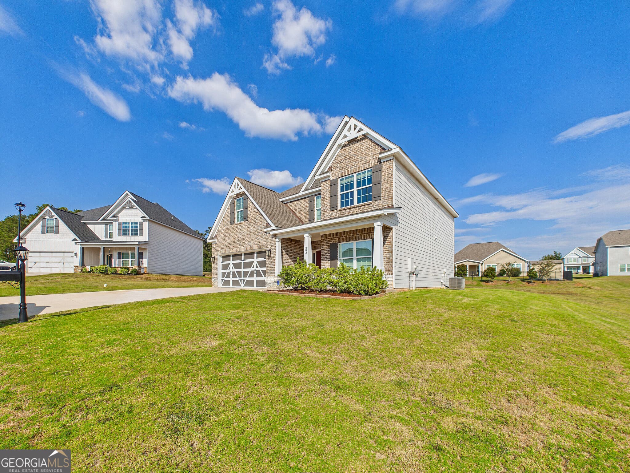 5 bedroom, 3 bathroom, 2,750 sq ft single family residence for sale at 283 Trellis Walk, Macon, GA 31220 — photo 3