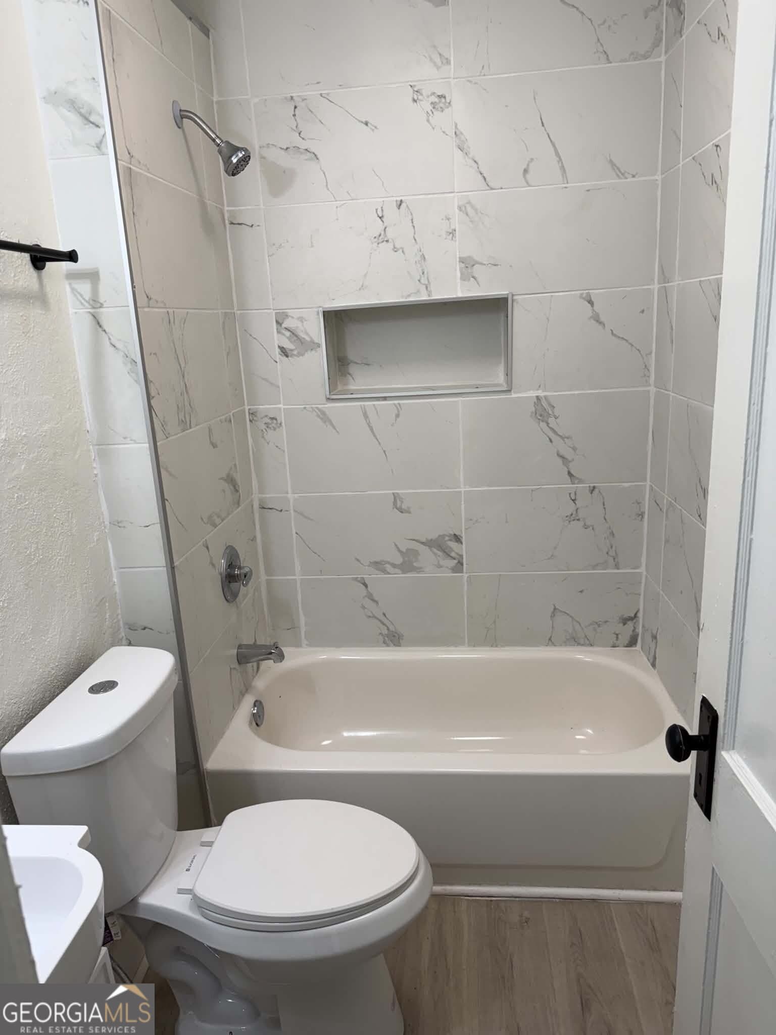 2 bedroom, 1 bathroom, 800 sq ft single family residence for rent at 600 S Harlem Circle, Lagrange, GA 30241 for $1,100 a month — photo 3