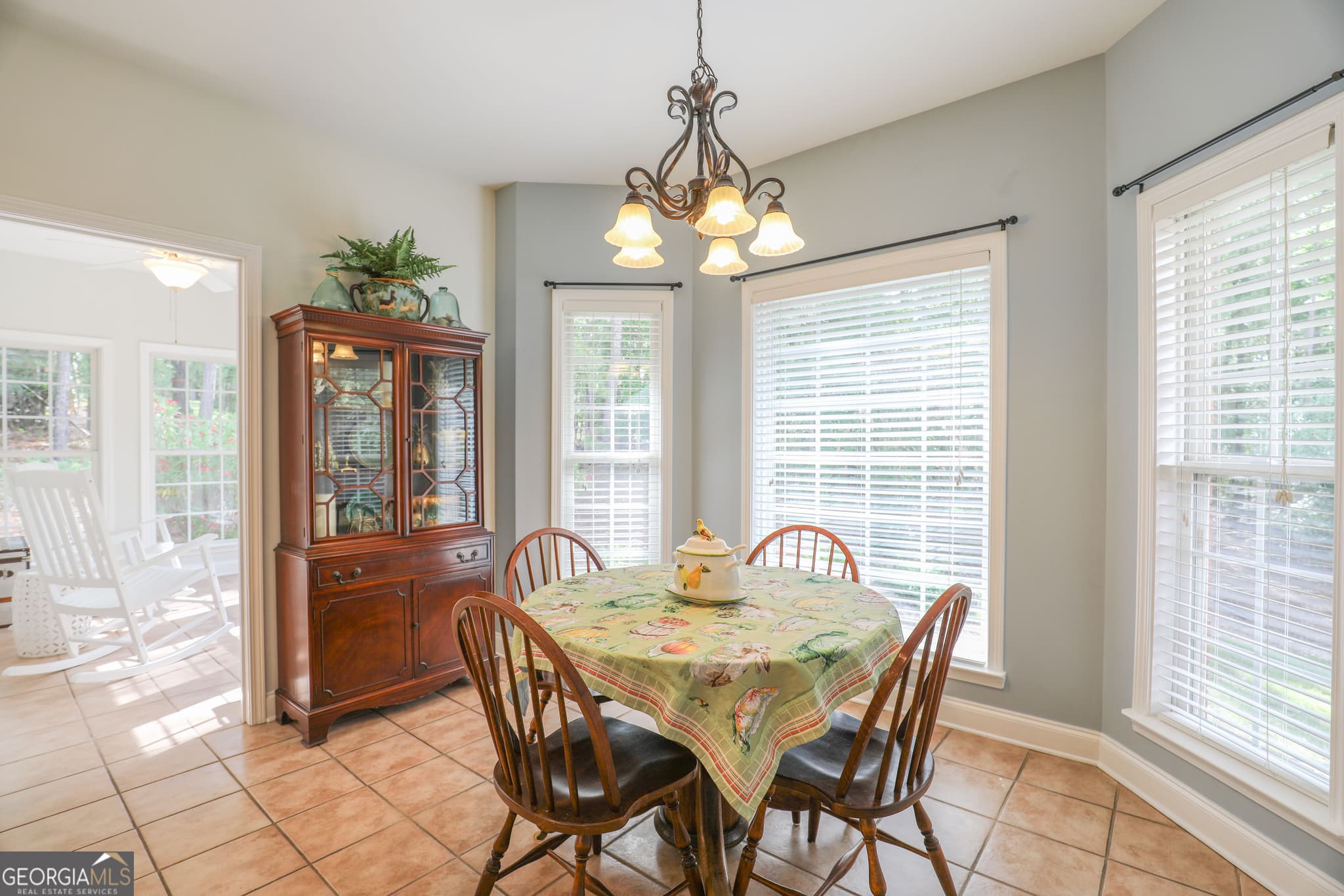 4 bedroom, 2.5 bathroom, 2,923 sq ft single family residence for sale at 170 Arbor Way, Milledgeville, GA 31061 — photo 9