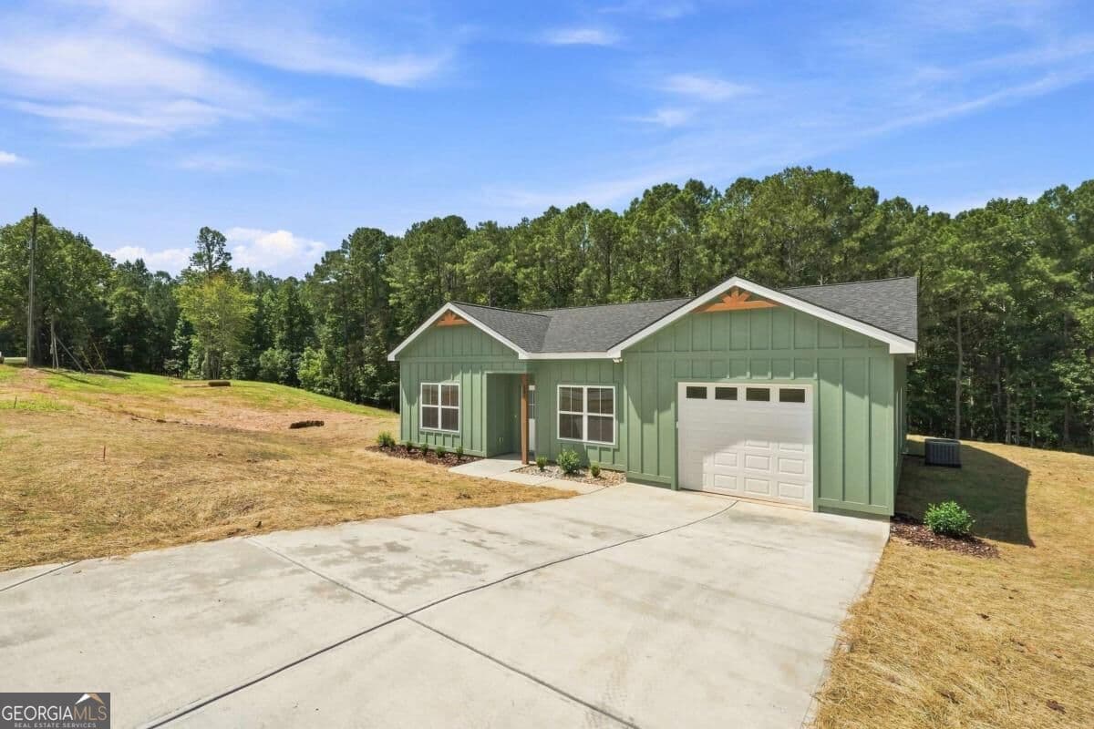 3 bedroom, 2 bathroom, 1,400 sq ft single family residence for sale at 381 Bethel Road, Talking Rock, GA 30175 — photo 9