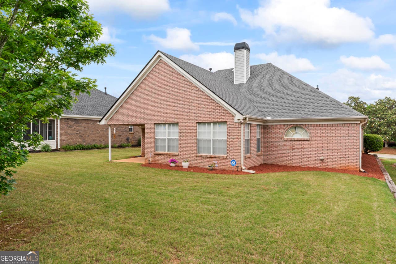 3 bedroom, 2 bathroom, 1,712 sq ft single family residence for sale at 1329 Jubilee Lane, Mcdonough, GA 30253 — photo 10