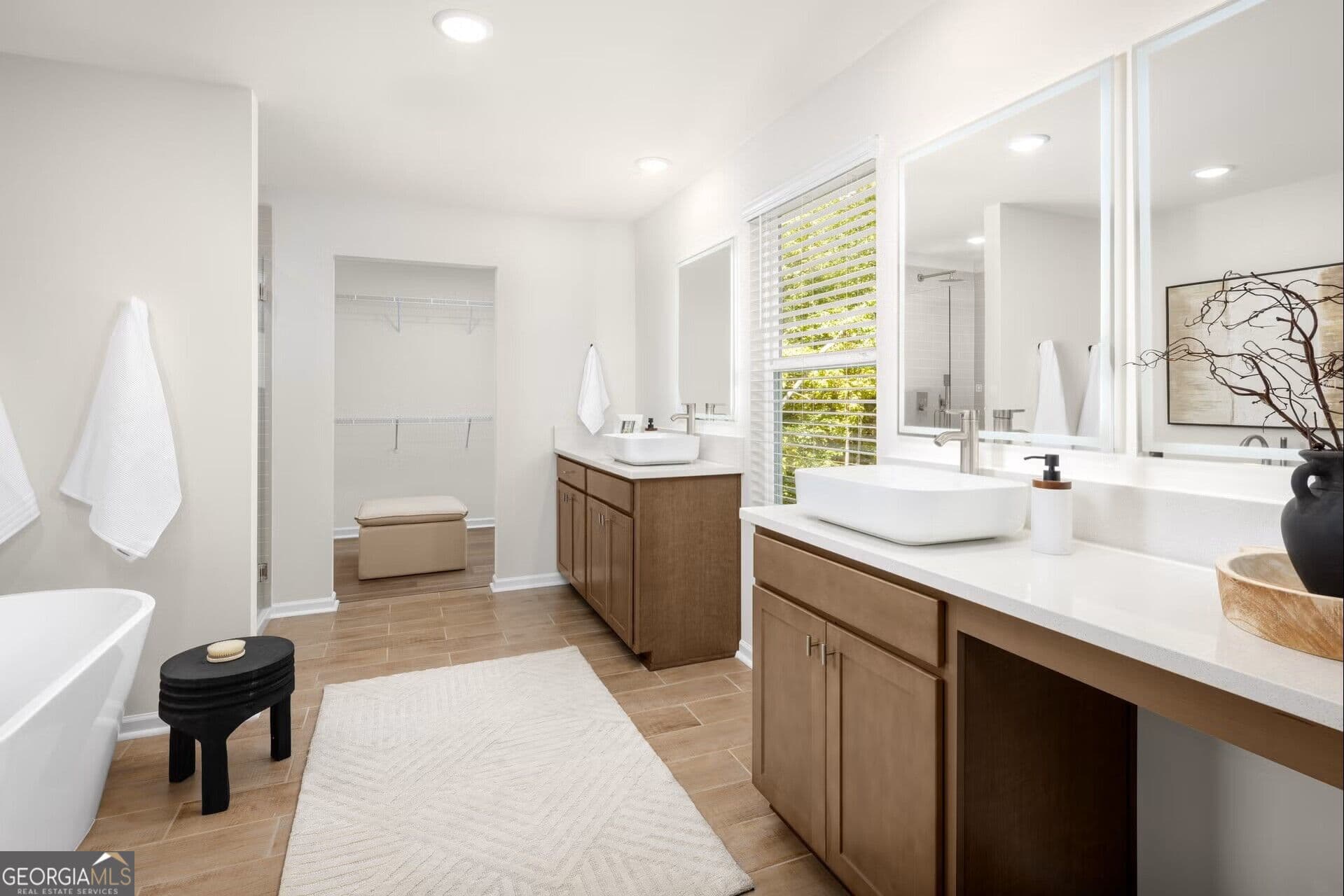 4 bedroom, 3 bathroom, 2,602 sq ft single family residence for sale at 64 Blue Rider Trail, Hoschton, GA 30548 — photo 4