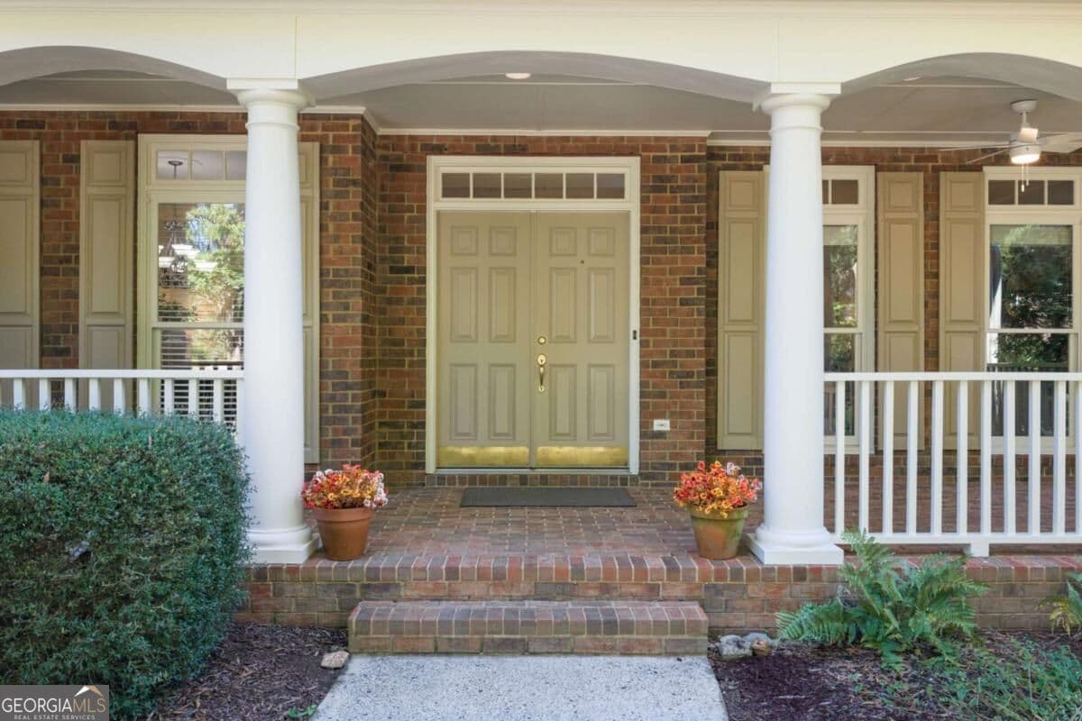 5 bedroom, 4 bathroom single family residence for sale at 210 Rivergate Drive, Suwanee, GA 30024 — photo 5
