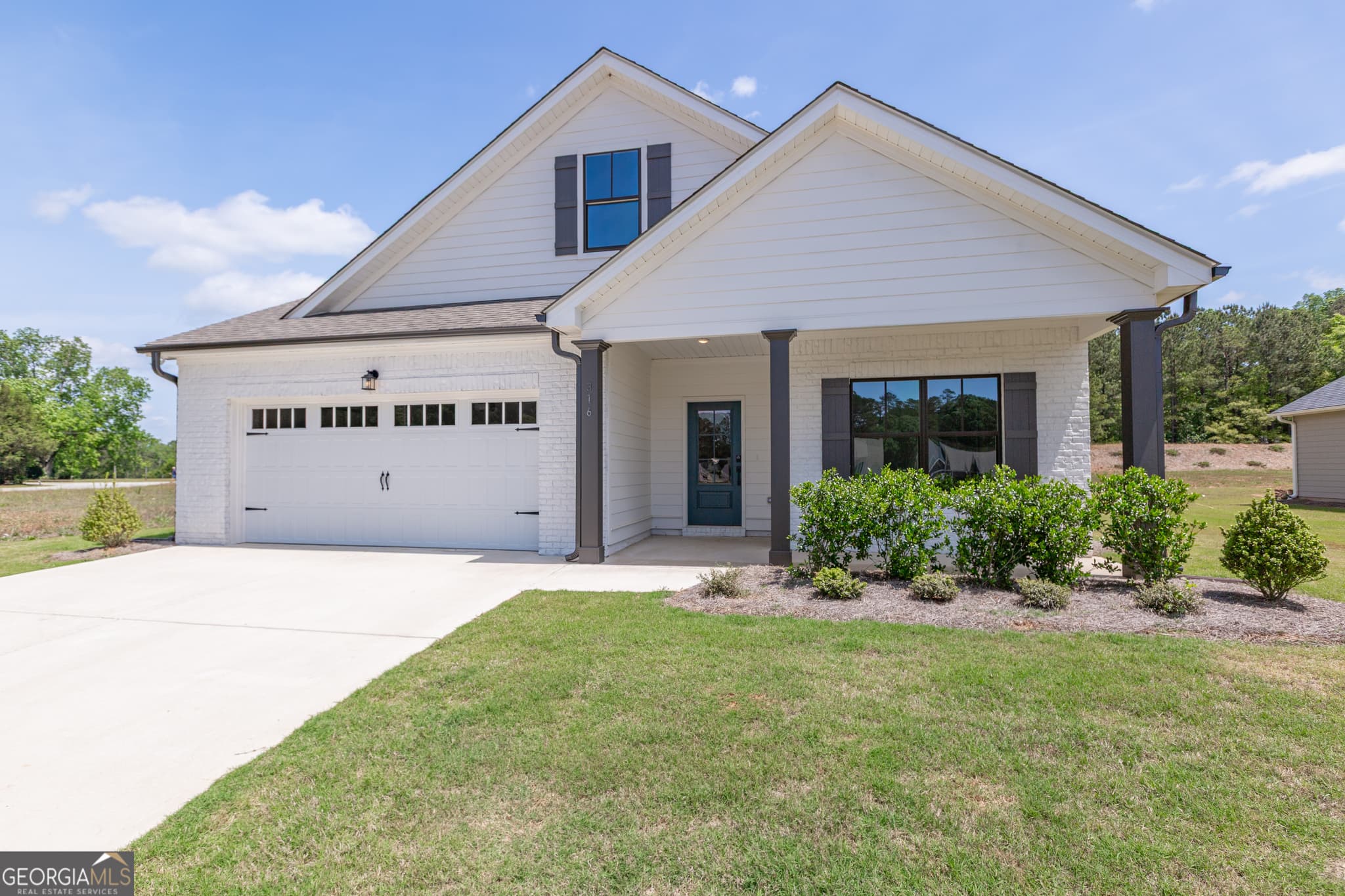 4 bedroom, 3 bathroom, 2,663 sq ft single family residence sold at 316 Hammerstone Court, Senoia, GA 30276