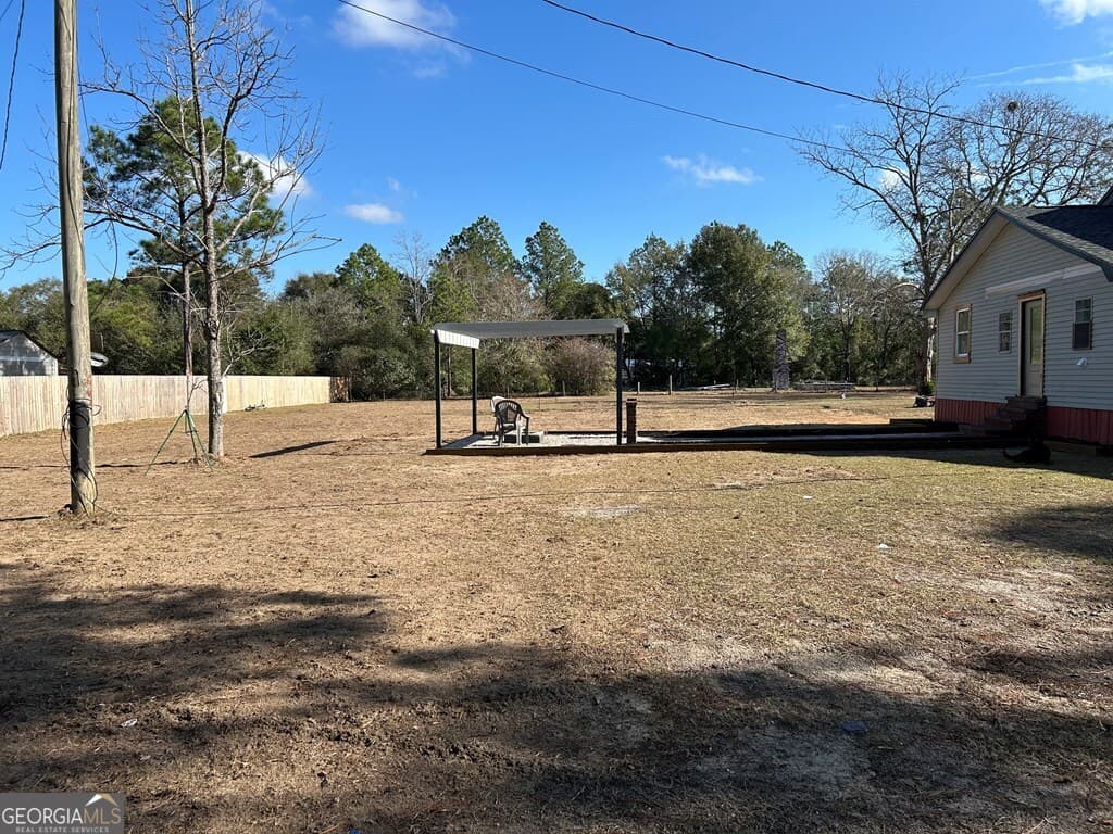 4 bedroom, 1 bathroom single family residence for sale at 158 Shephards Bridge Road, Reidsville, GA 30453 — photo 3