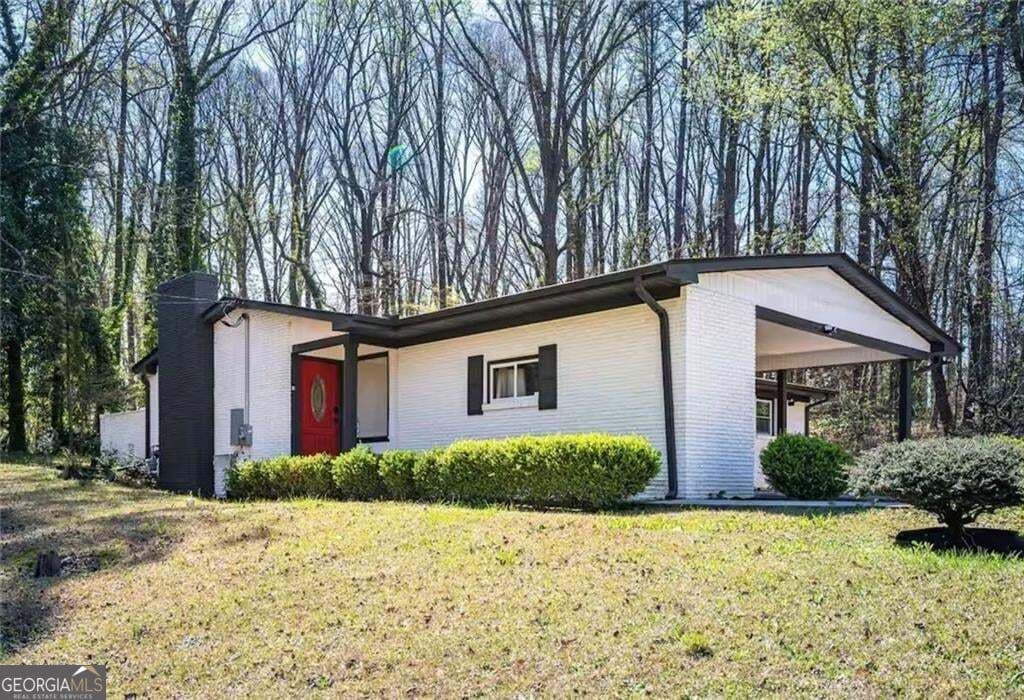 3 bedroom, 3 bathroom, 2,699 sq ft single family residence for sale at 2339 Country Club Lane, Atlanta, GA 30311