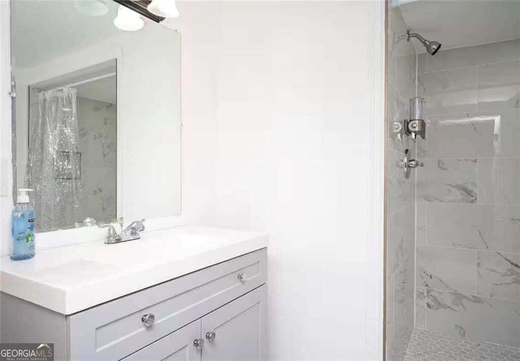 3 bedroom, 3 bathroom, 2,699 sq ft single family residence for sale at 2339 Country Club Lane, Atlanta, GA 30311 — photo 9